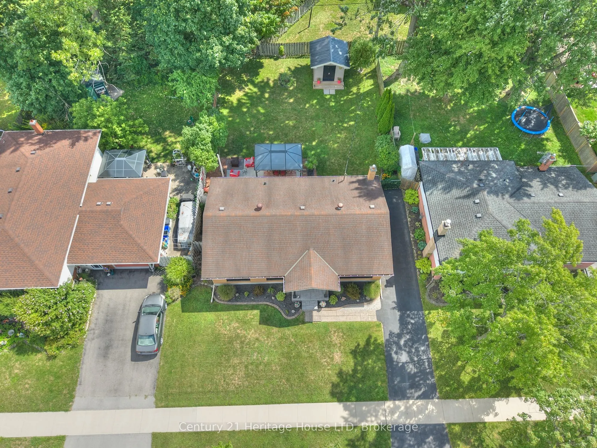 48 Loyalist Drive