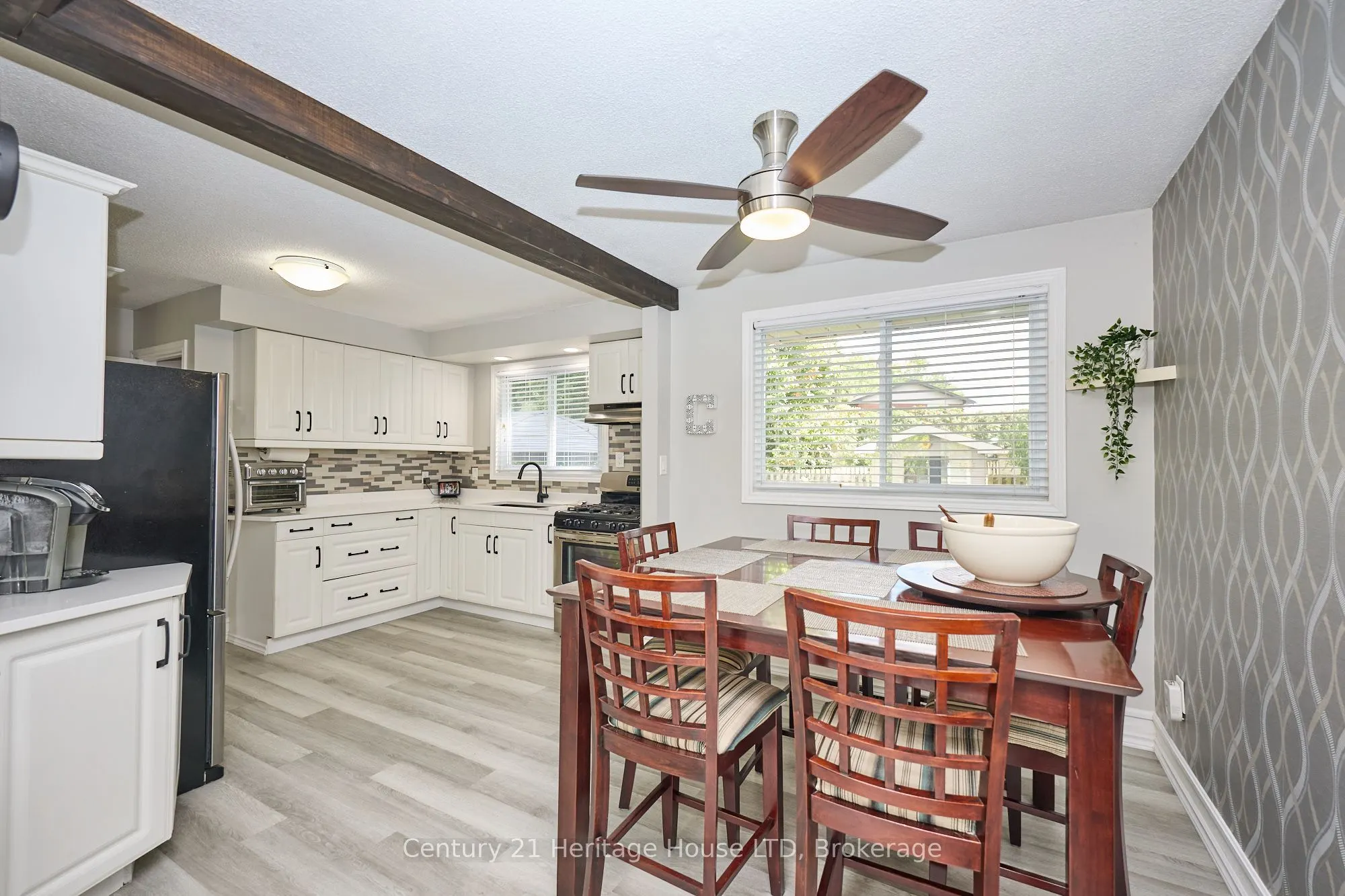 48 Loyalist Drive