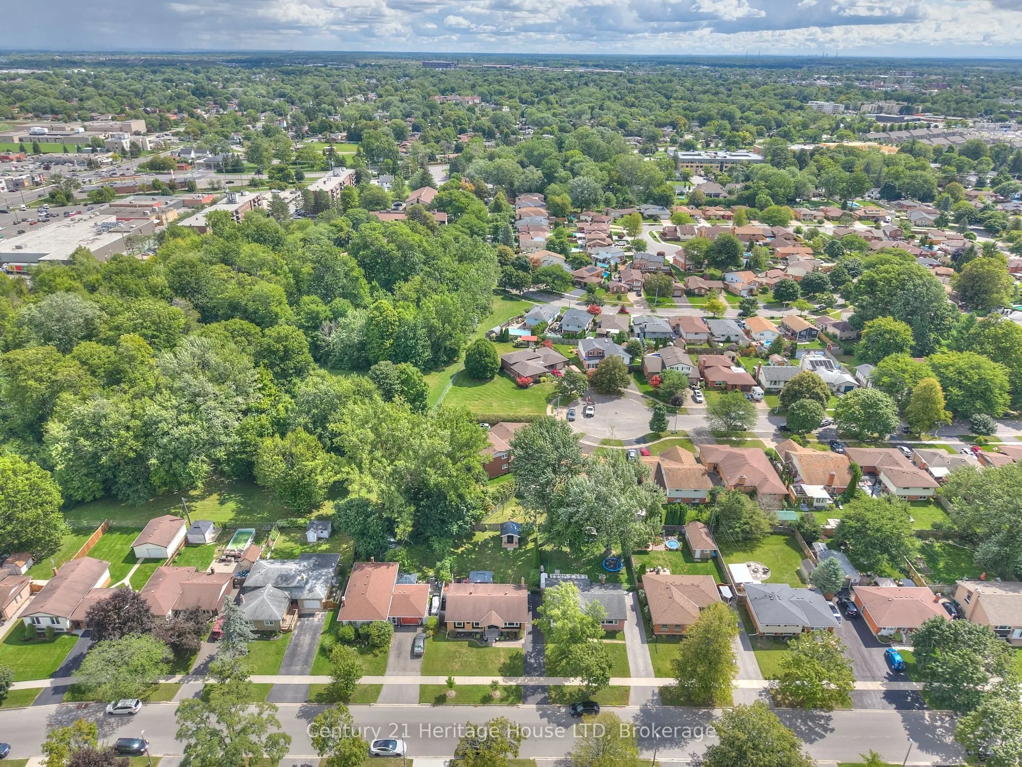 48 Loyalist Drive