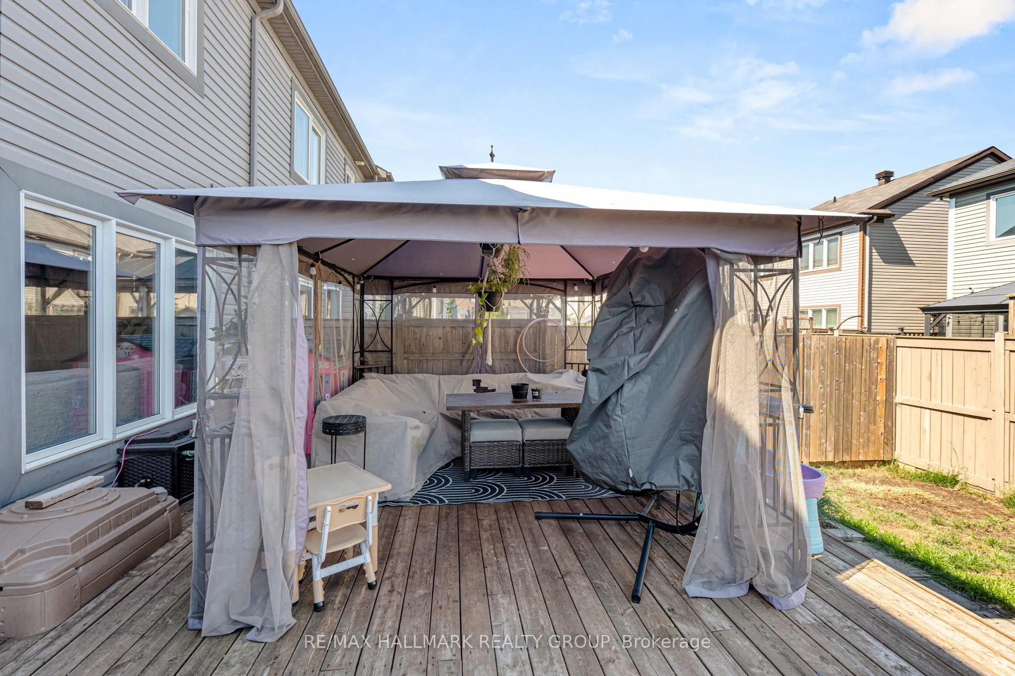 115 Sunshine Crescent