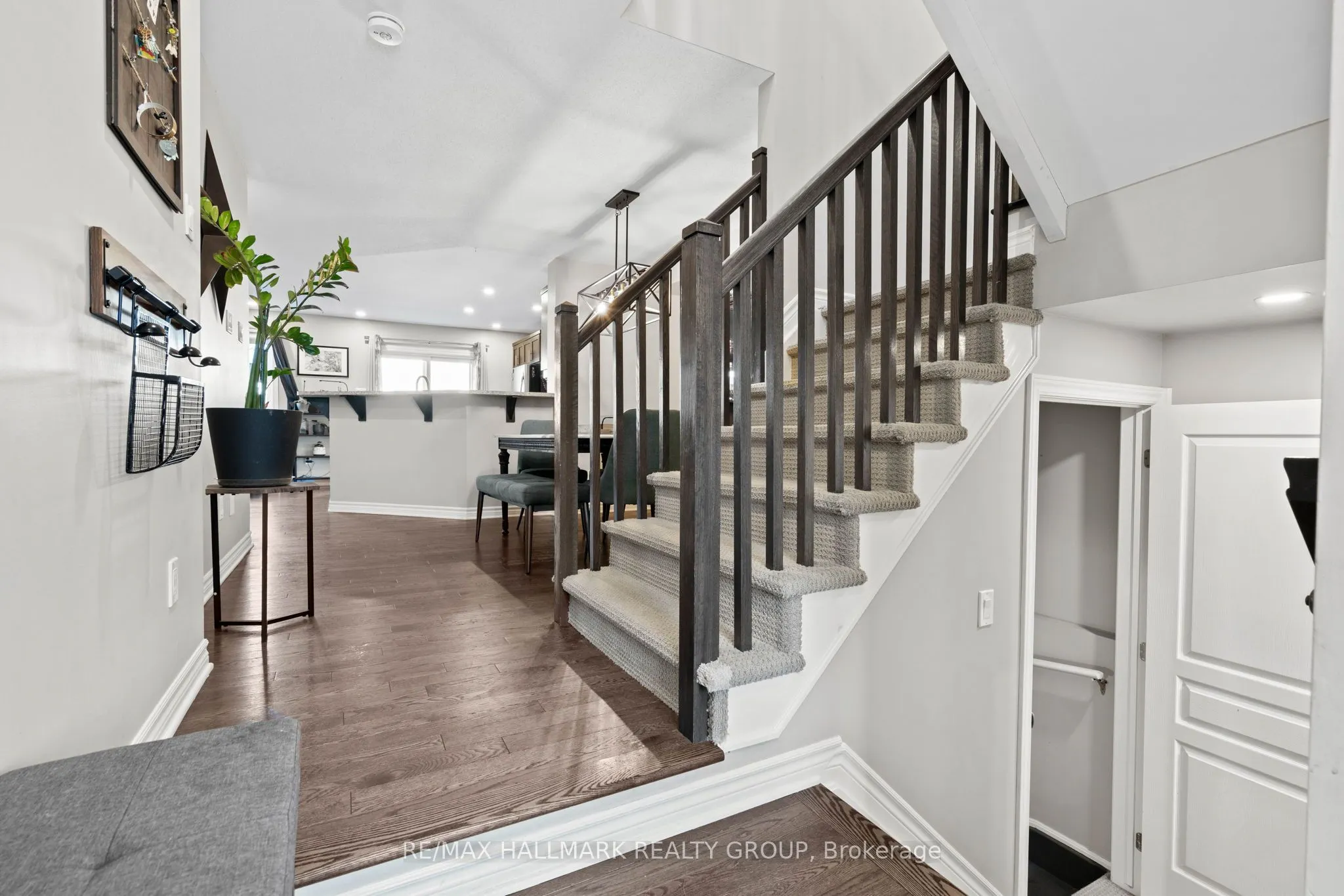 115 Sunshine Crescent