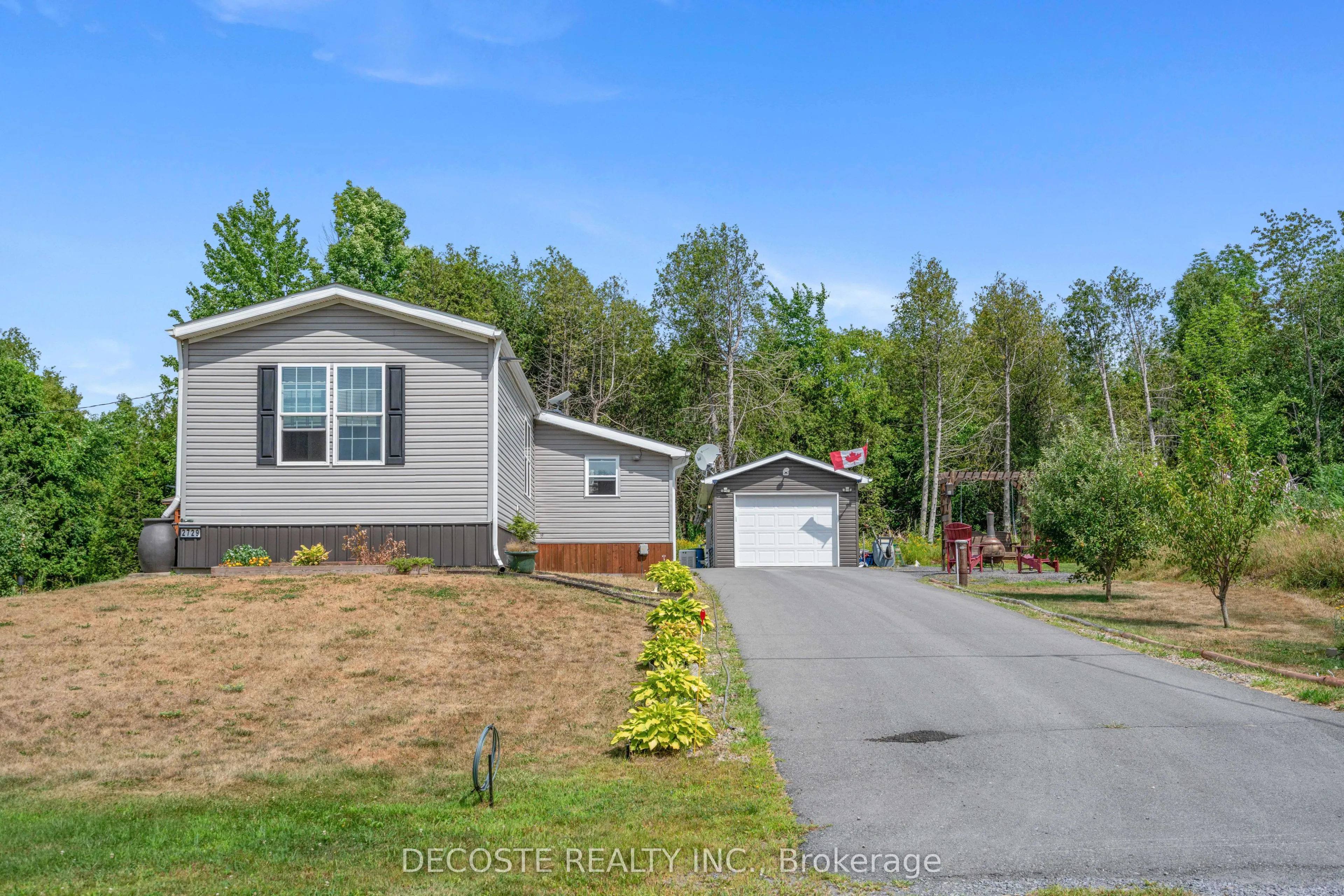 2729 Crows Nest Private Lane