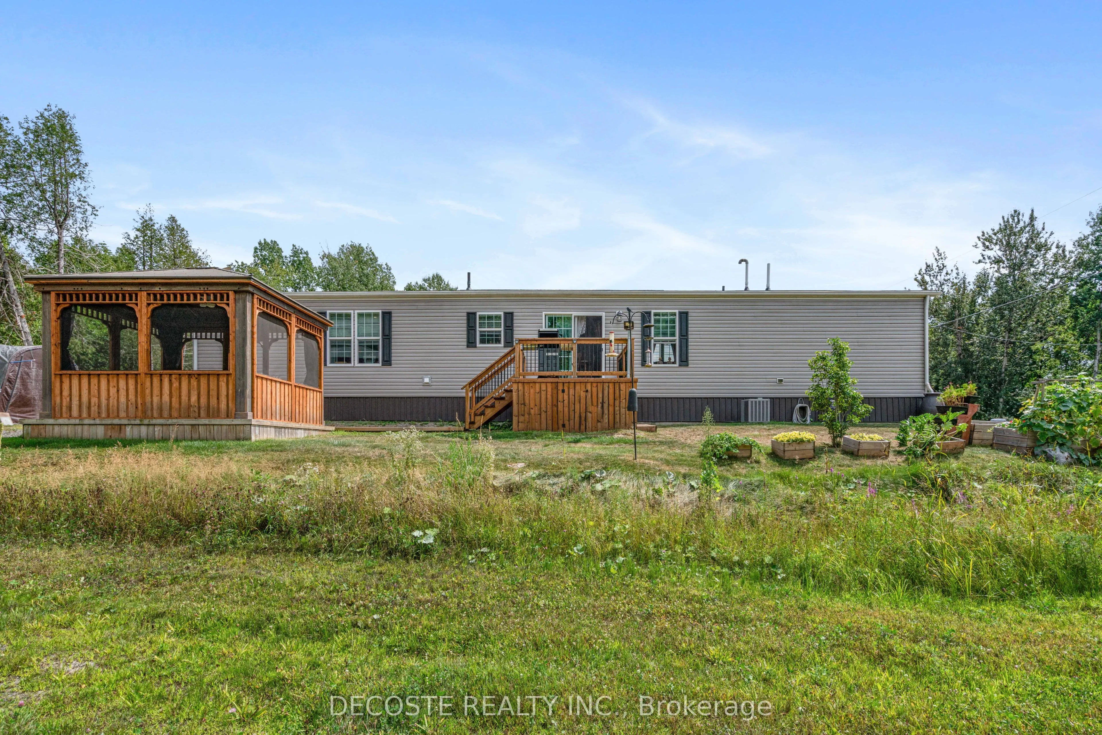 2729 Crows Nest Private Lane