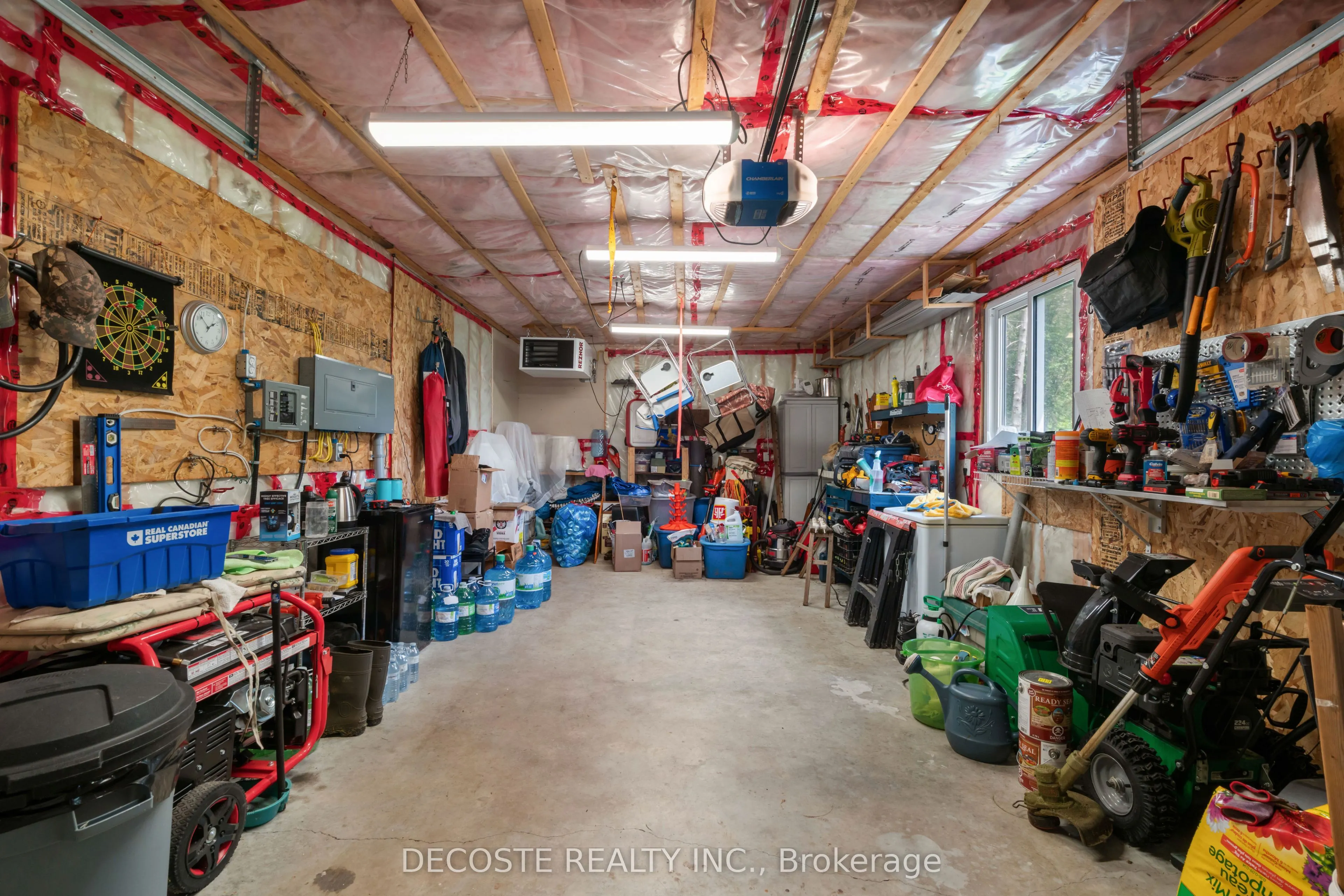 2729 Crows Nest Private Lane