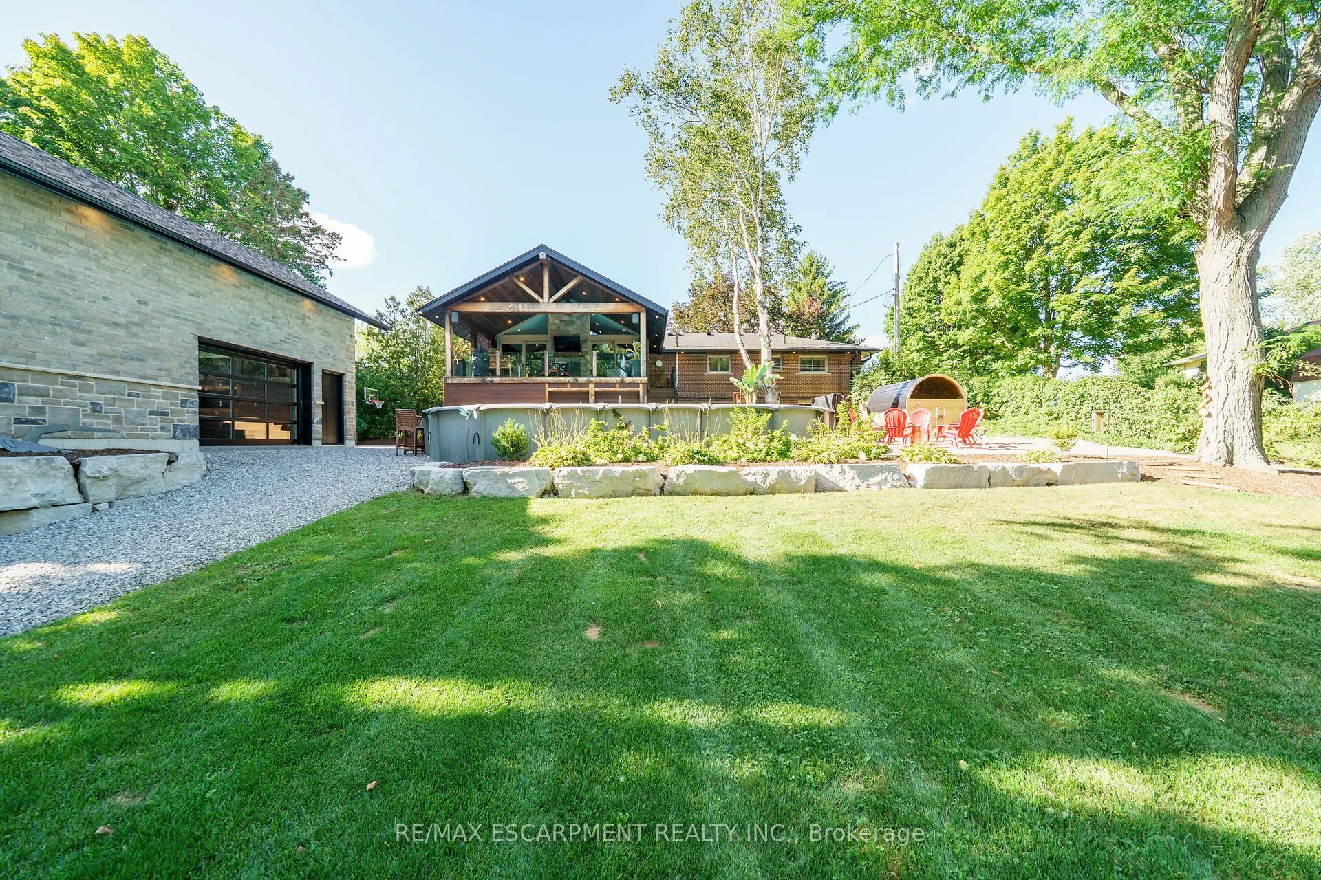 1417 Highway 54