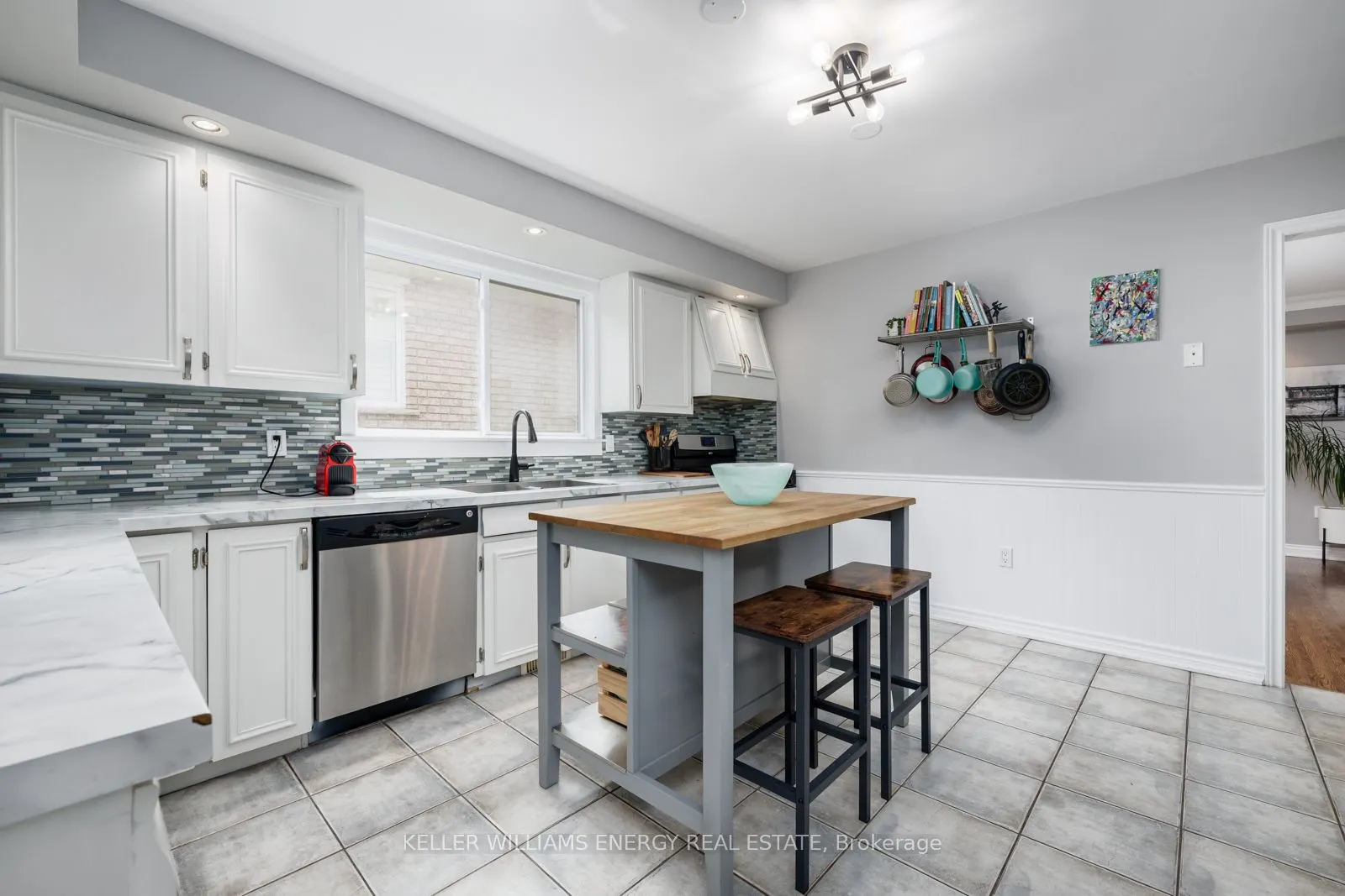 158 Chester Avenue