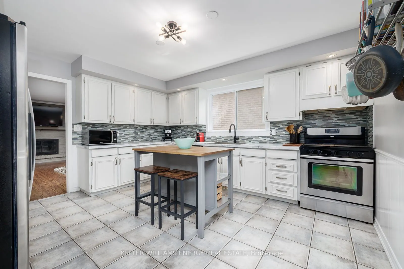 158 Chester Avenue