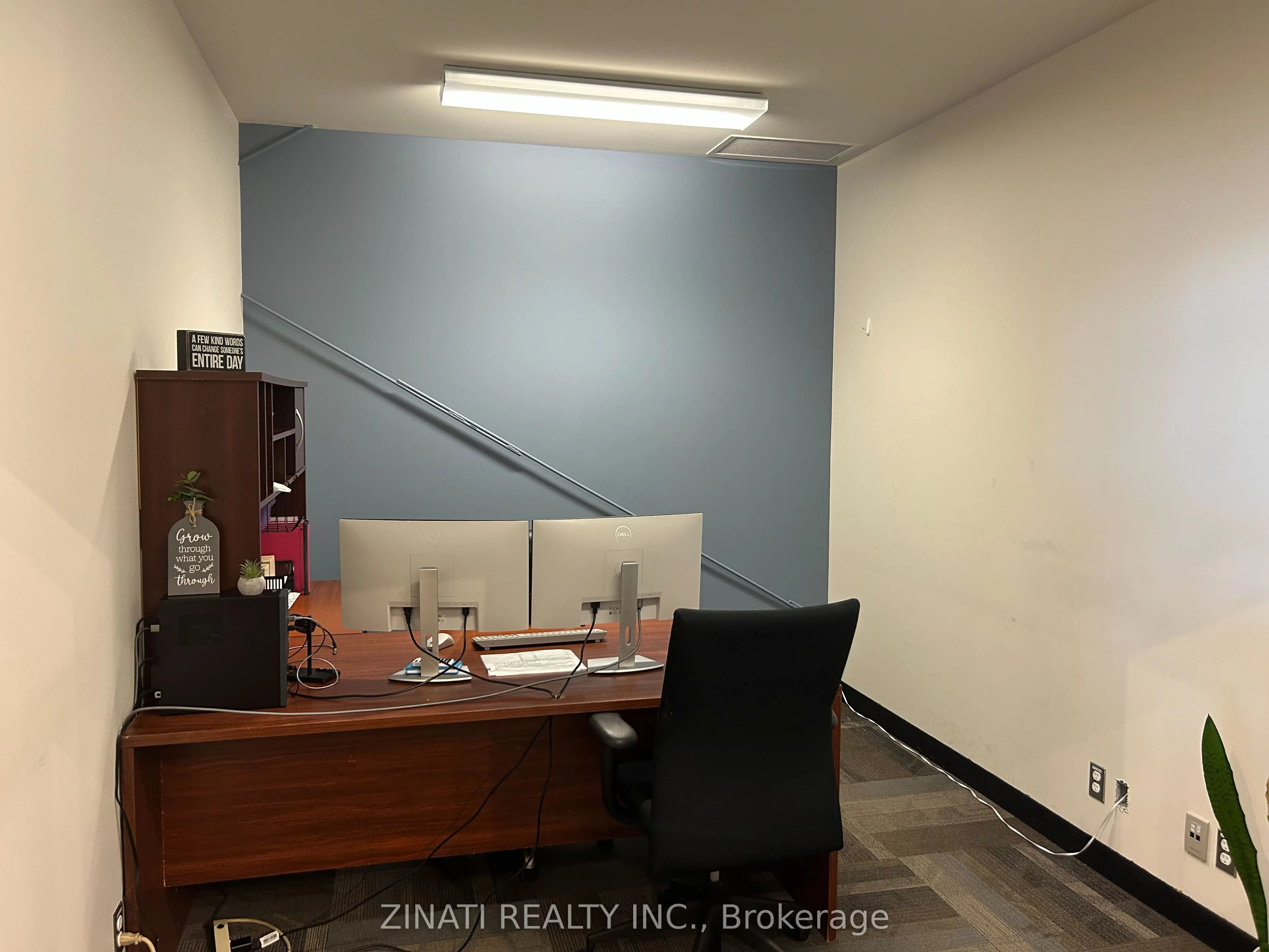 580 Industrial Avenue, #1