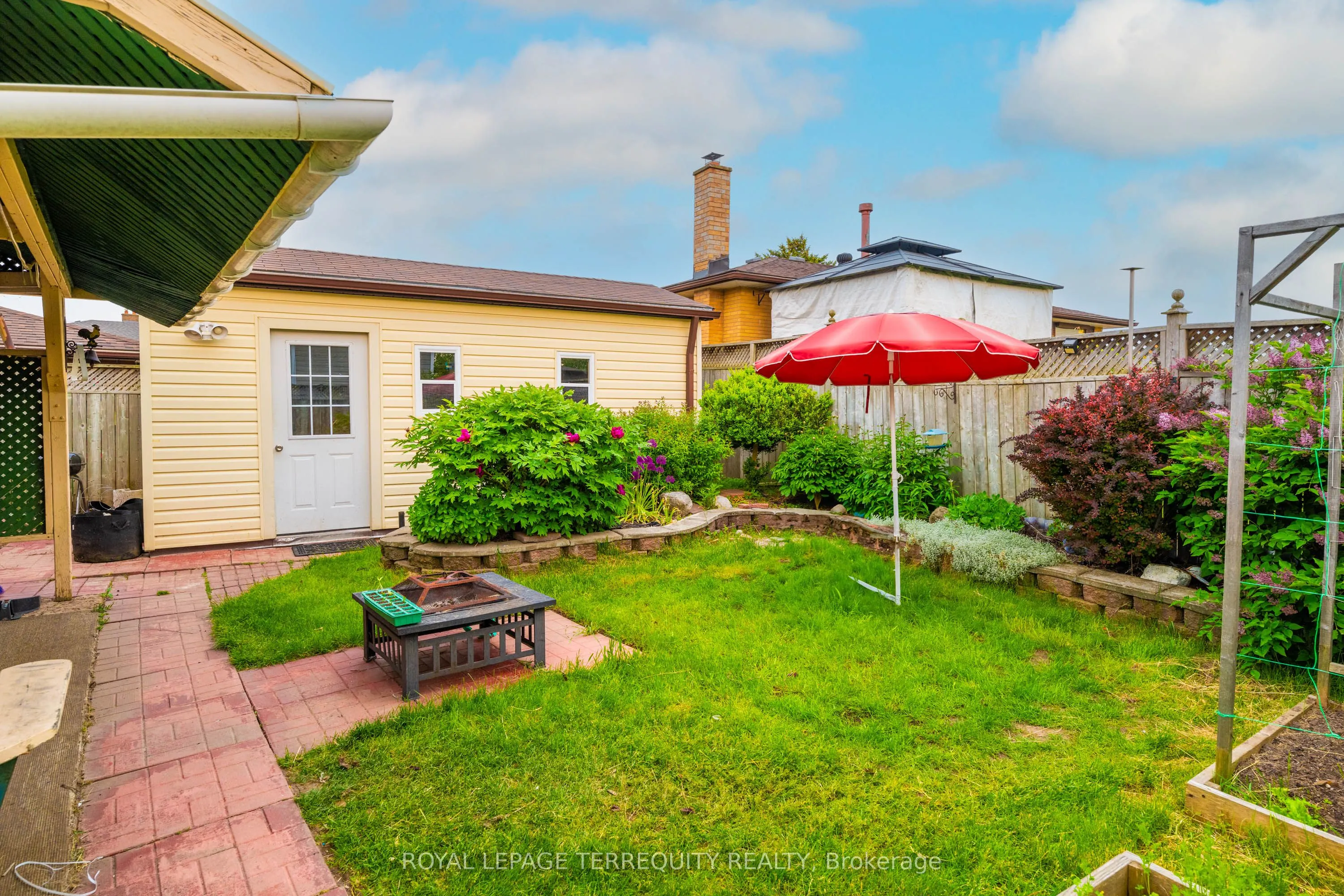 7 Anderson Drive