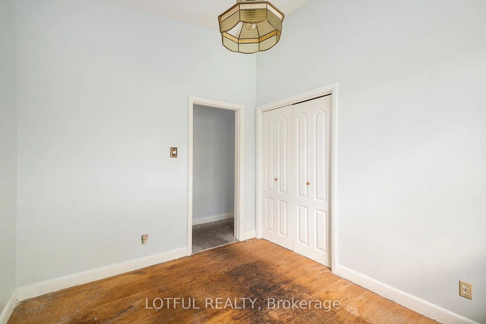 328 Perrier Avenue