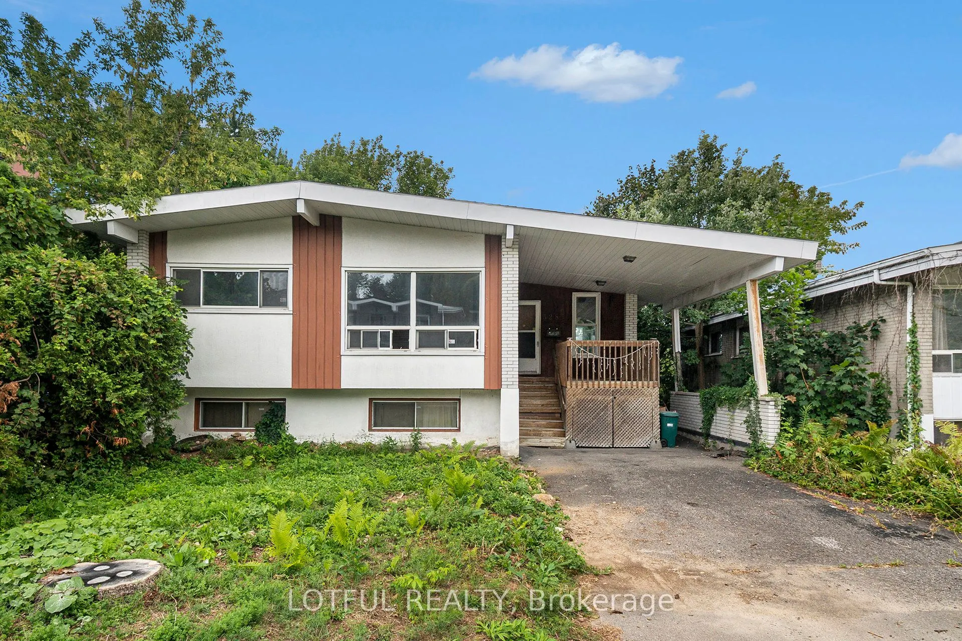 328 Perrier Avenue