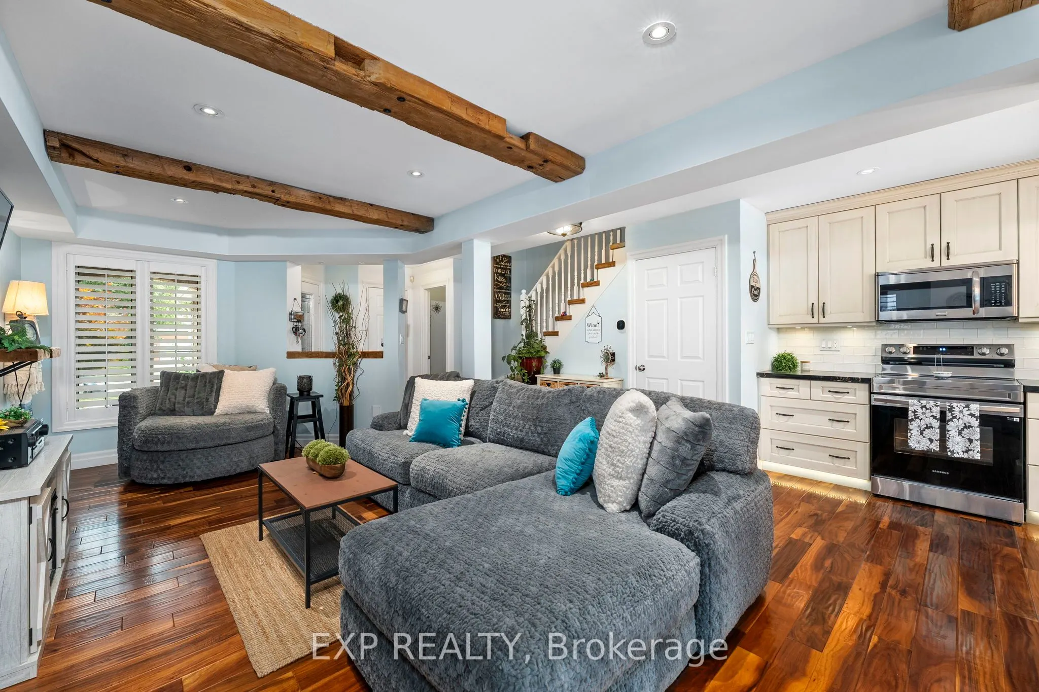 55 Fellowes Crescent