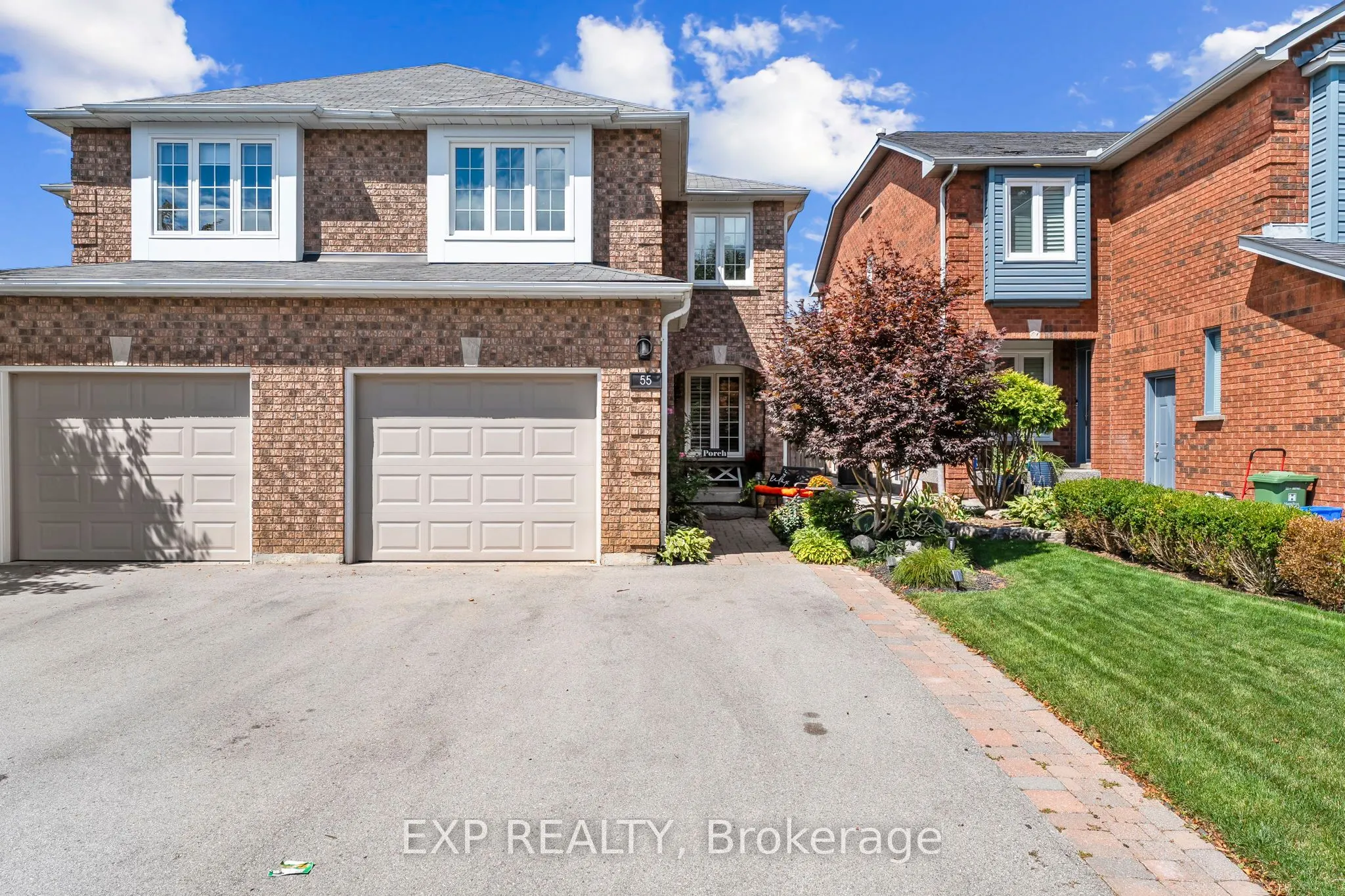55 Fellowes Crescent