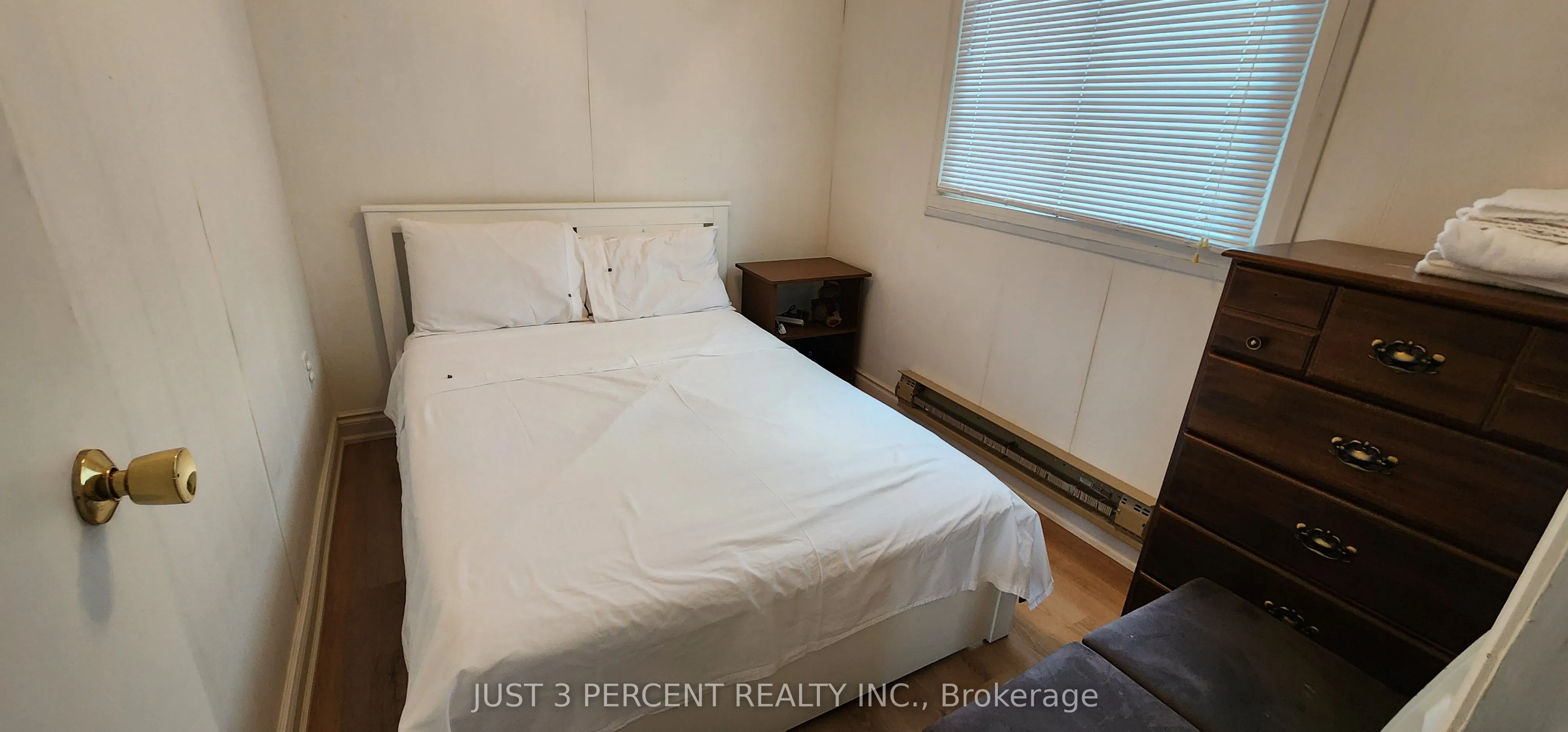 6060 Curtis Point Road, #3