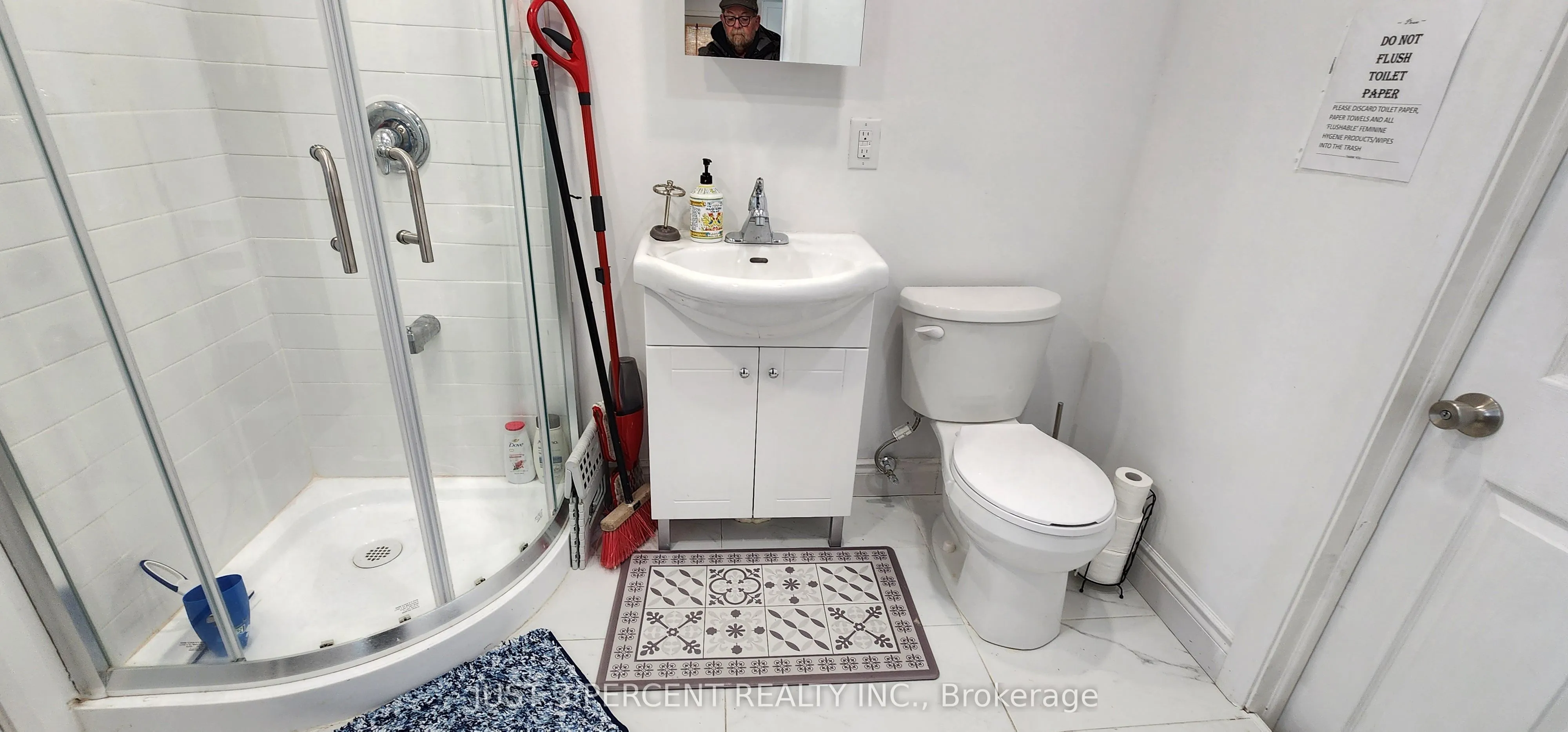 6060 Curtis Point Road, #3