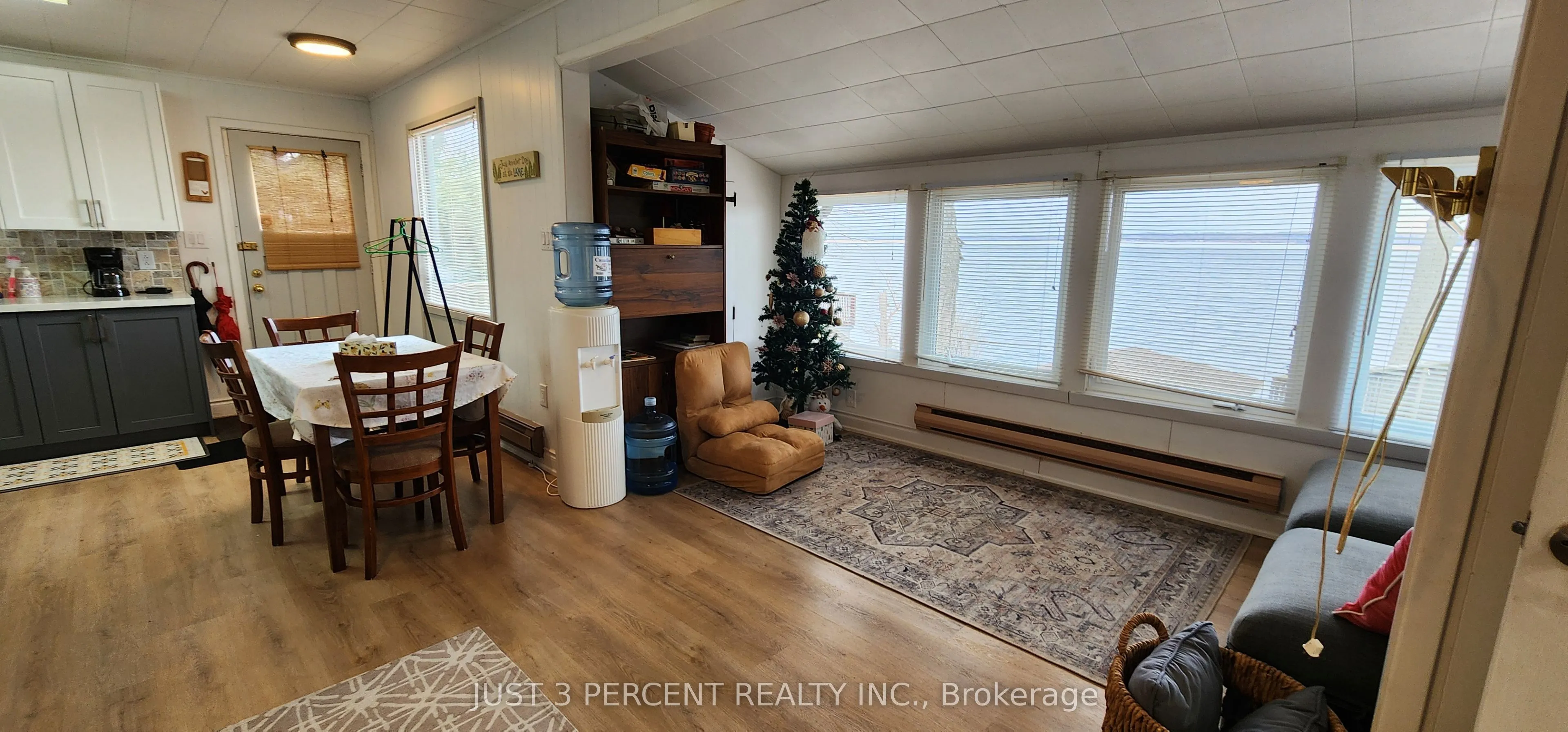 6060 Curtis Point Road, #3