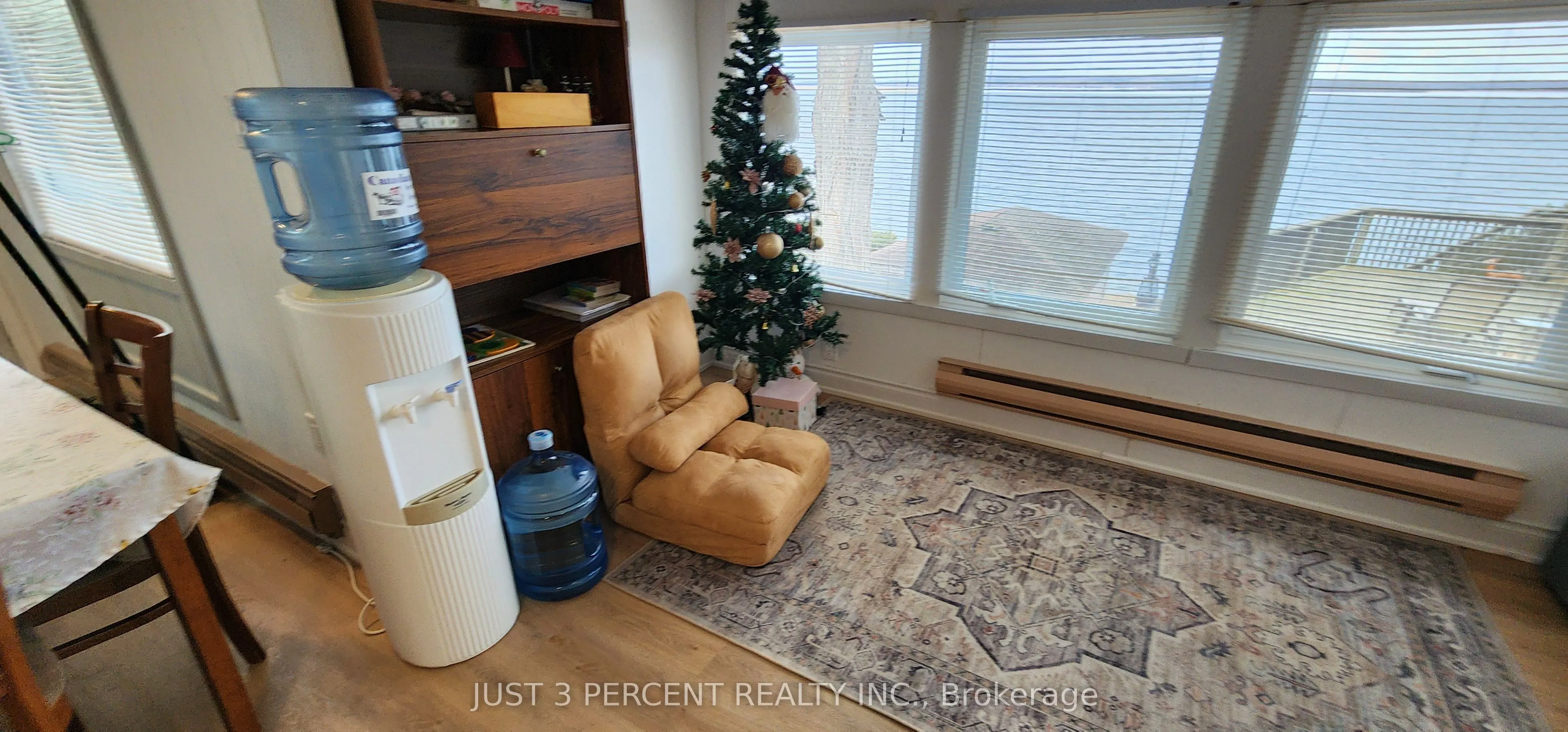 6060 Curtis Point Road, #3