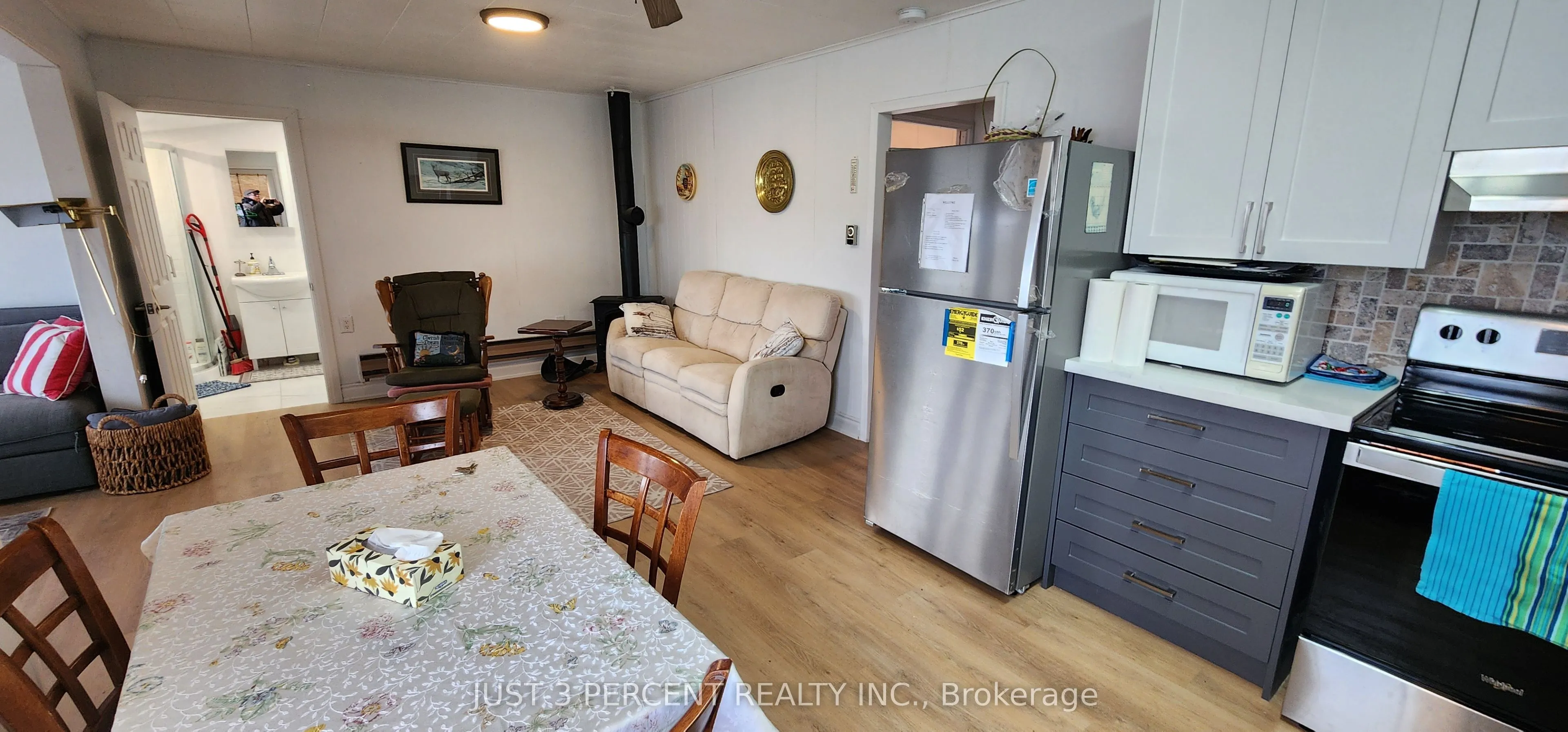 6060 Curtis Point Road, #3