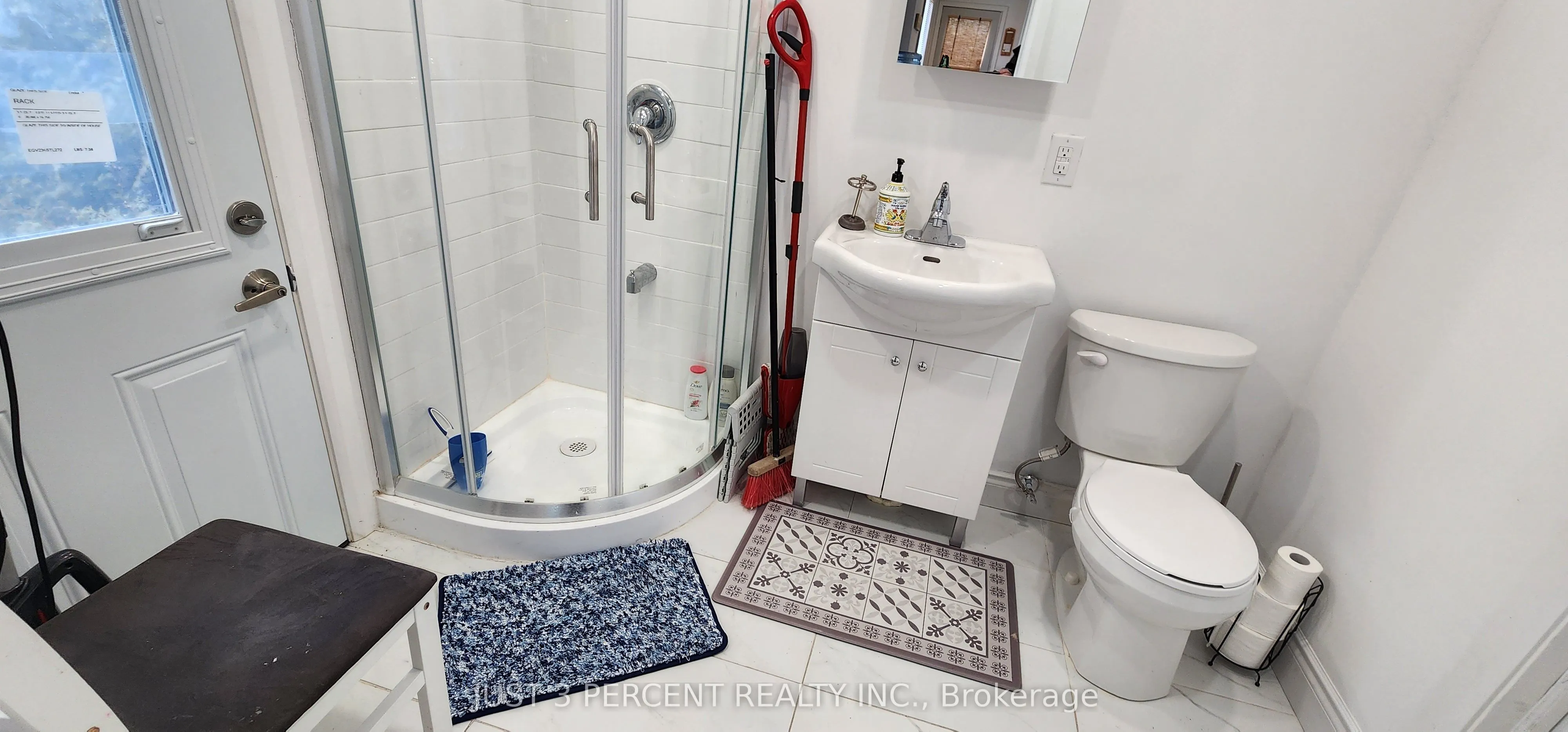 6060 Curtis Point Road, #3