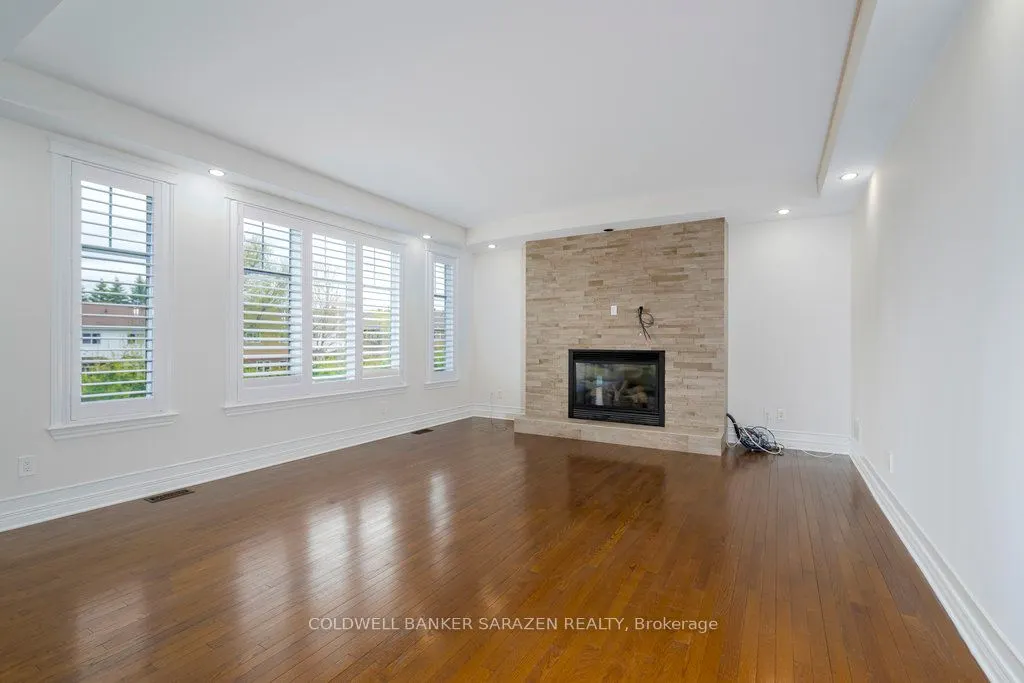 320 Rywalk Circle