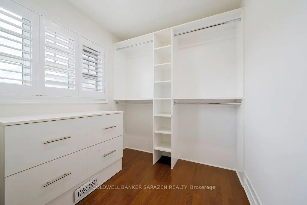 320 Rywalk Circle