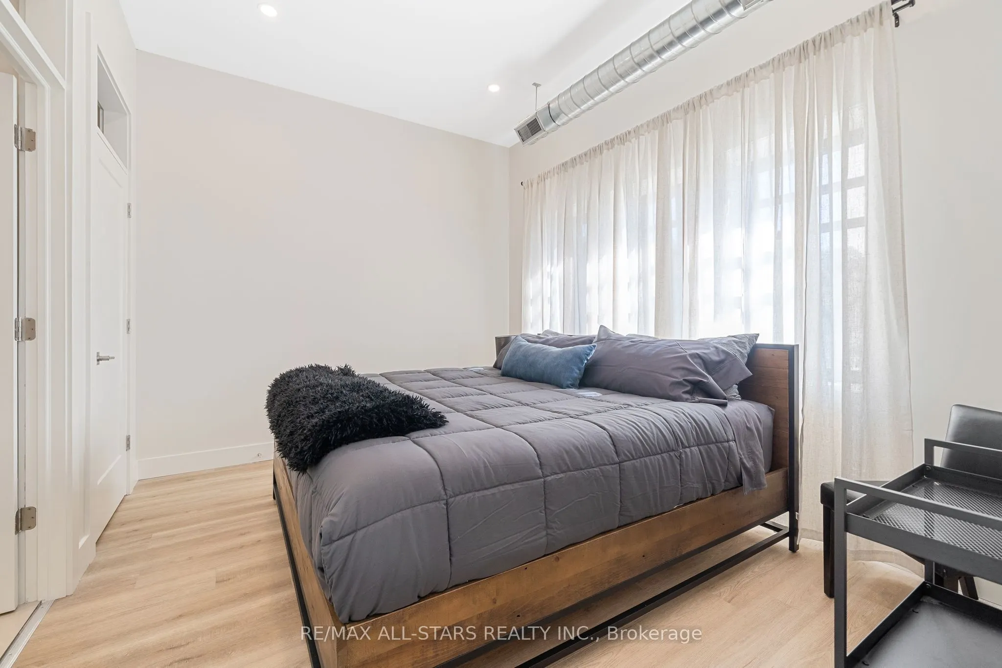 61 Colborne Street, #2A