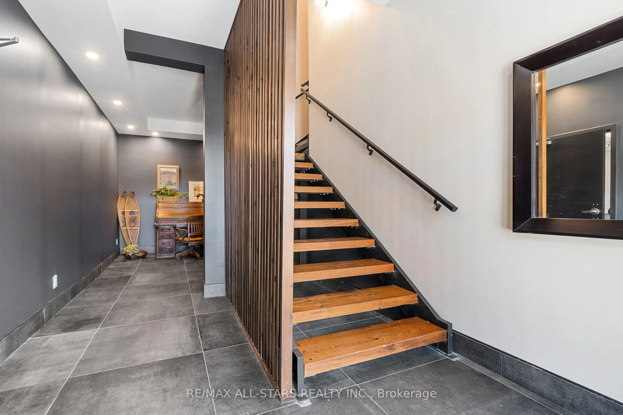 61 Colborne Street, #2A