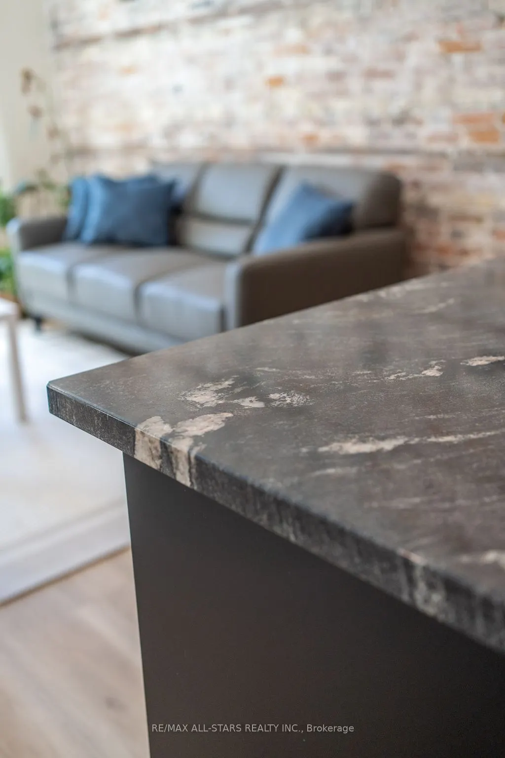 61 Colborne Street, #2A