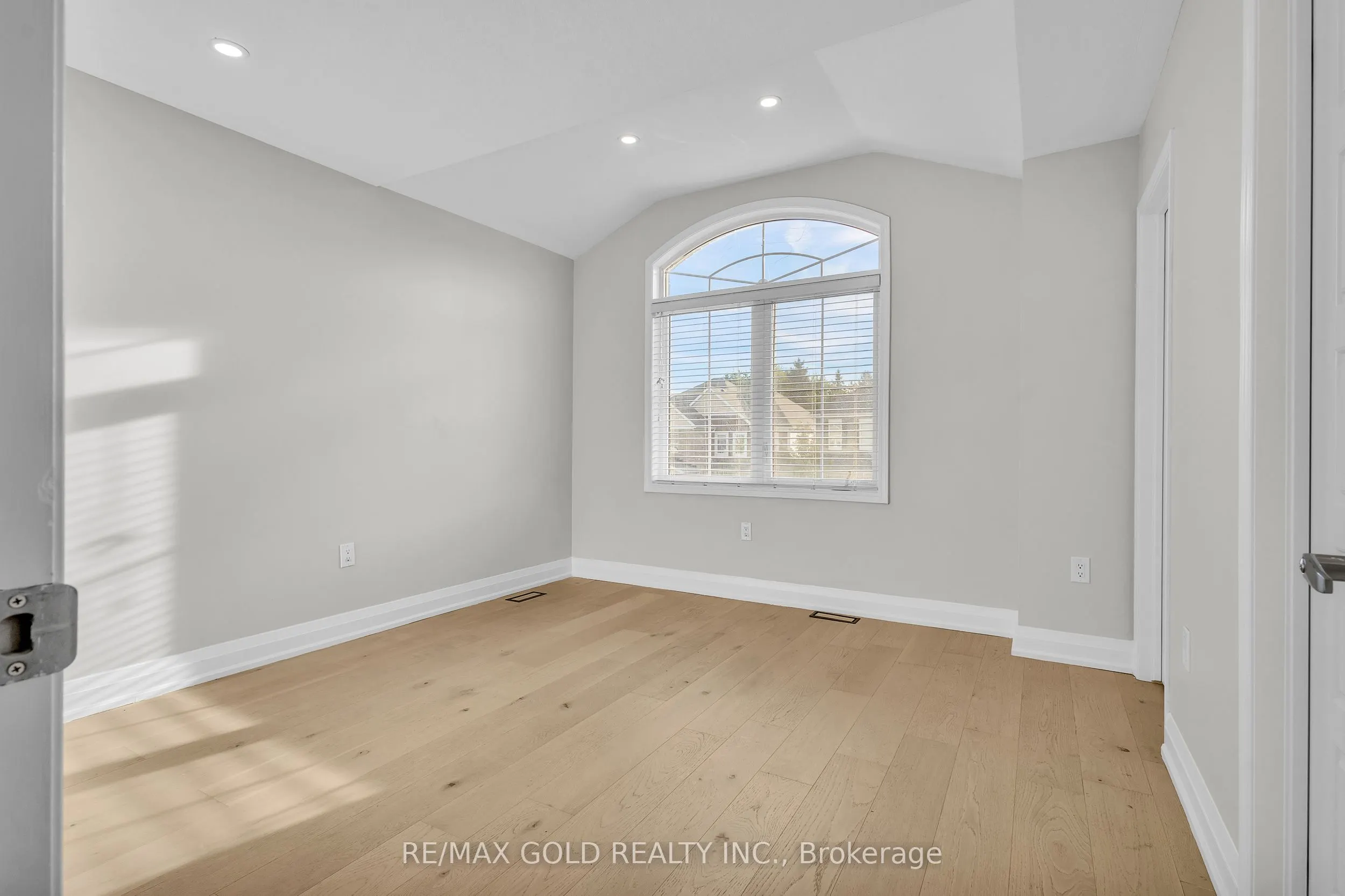 63 Compass Trail