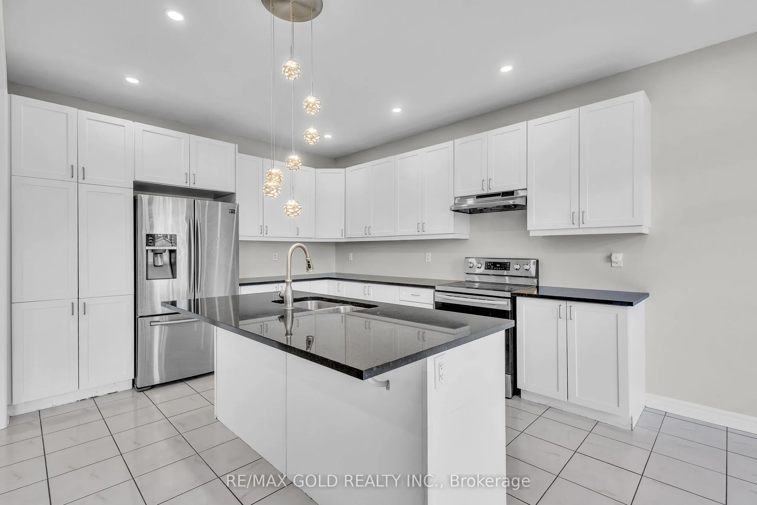 63 Compass Trail
