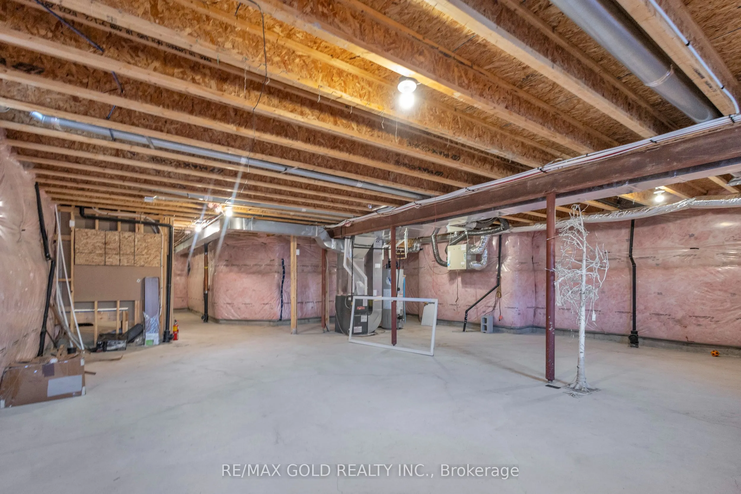 63 Compass Trail