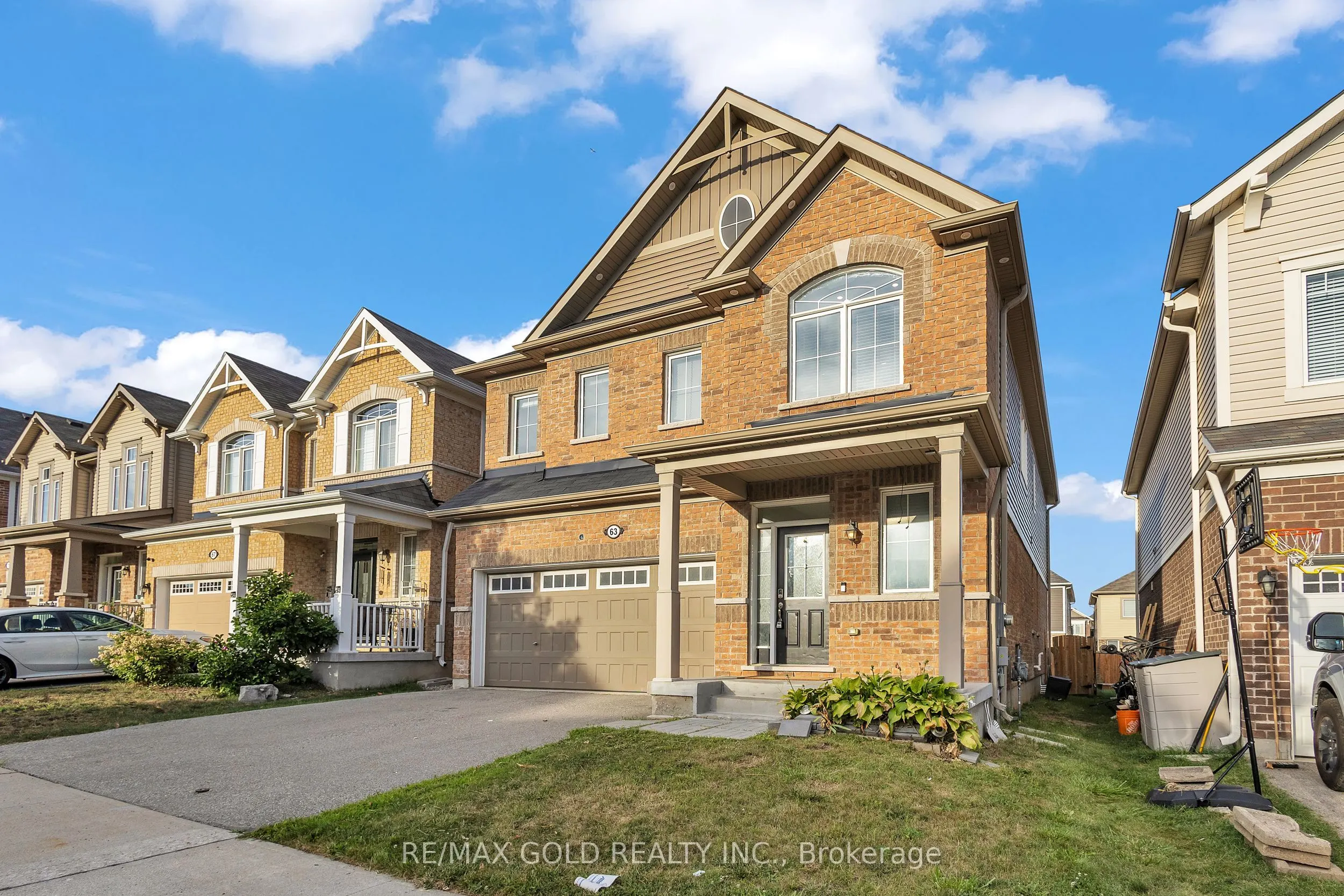 63 Compass Trail