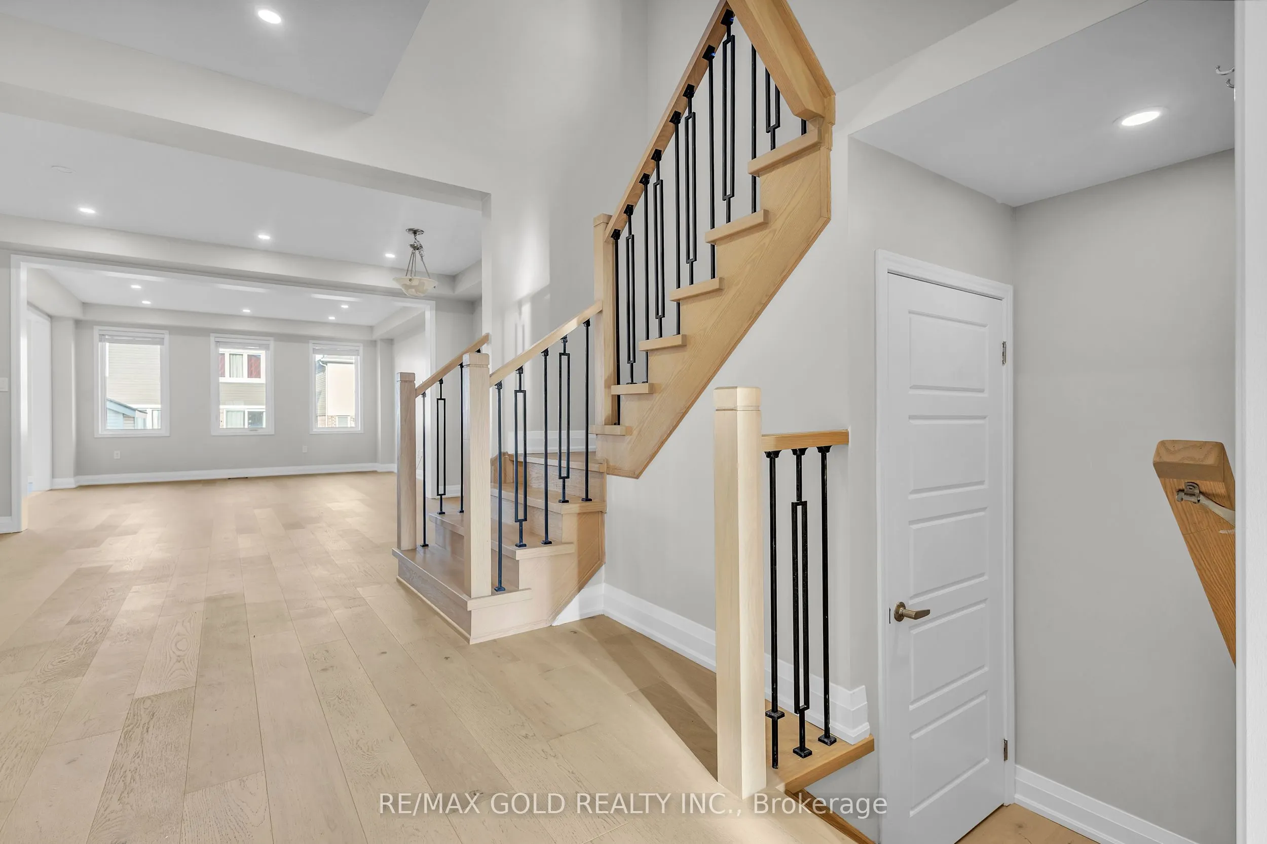 63 Compass Trail