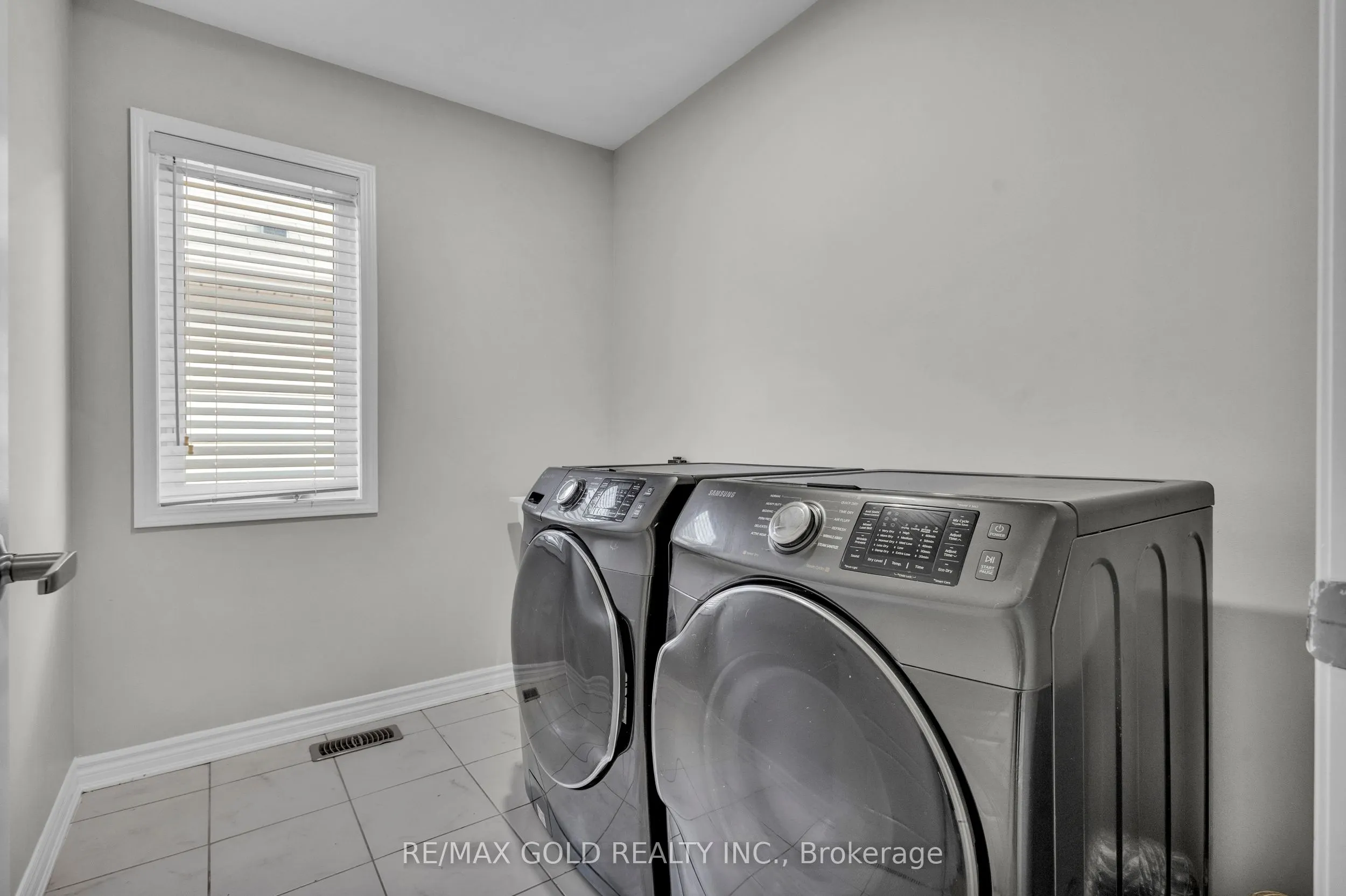 63 Compass Trail