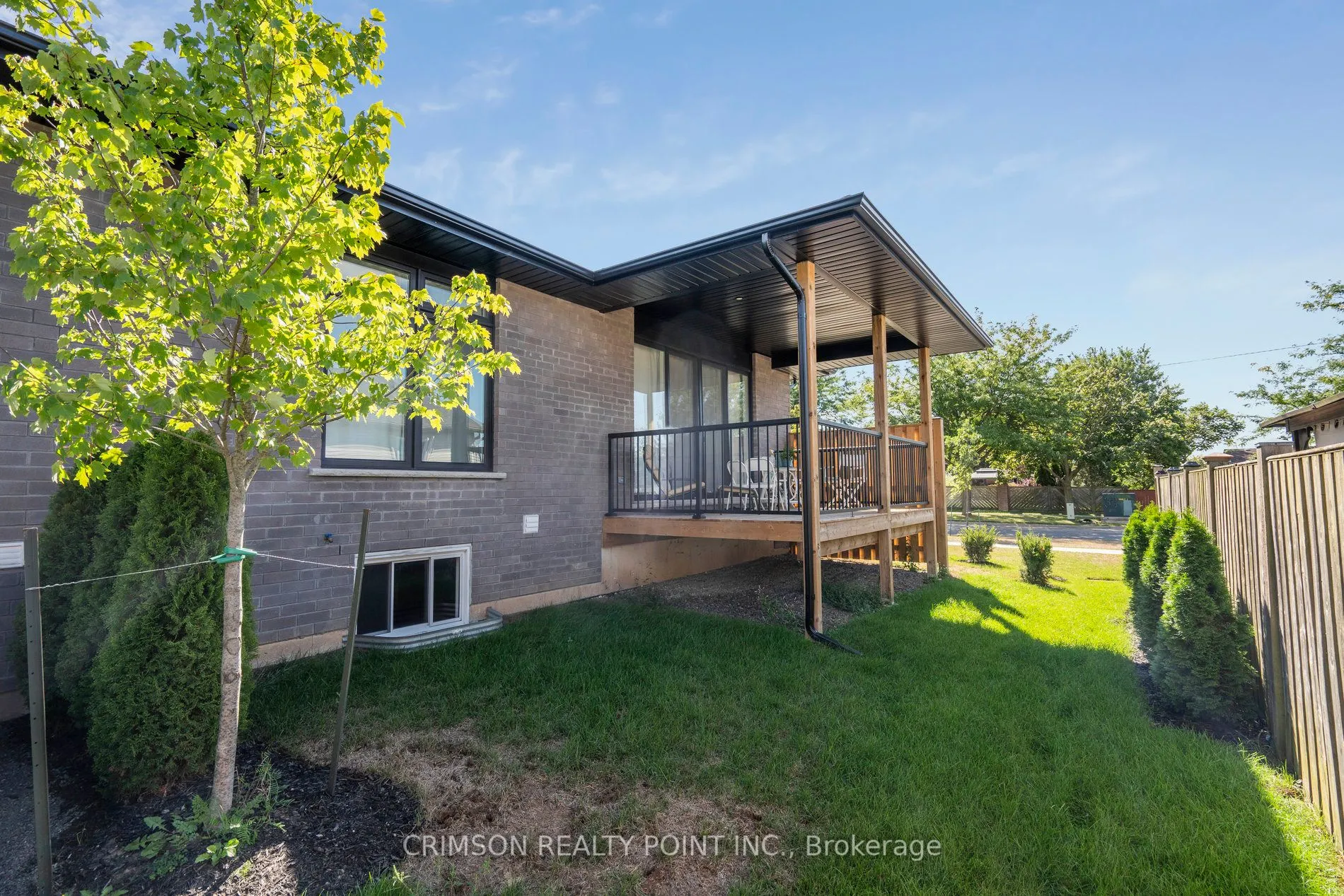 300 Richmond Street, #1