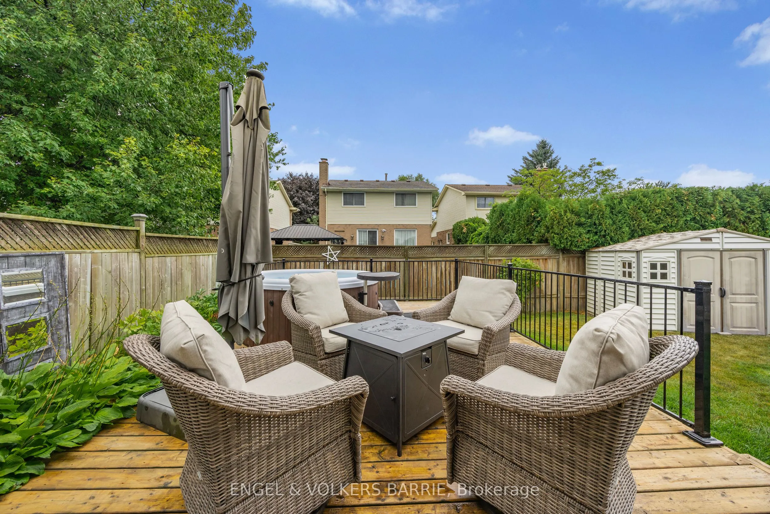1 Aspen Court