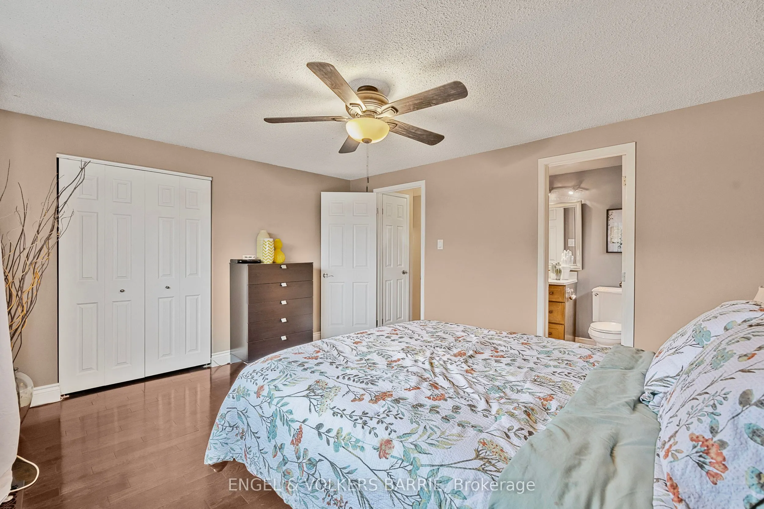 1 Aspen Court
