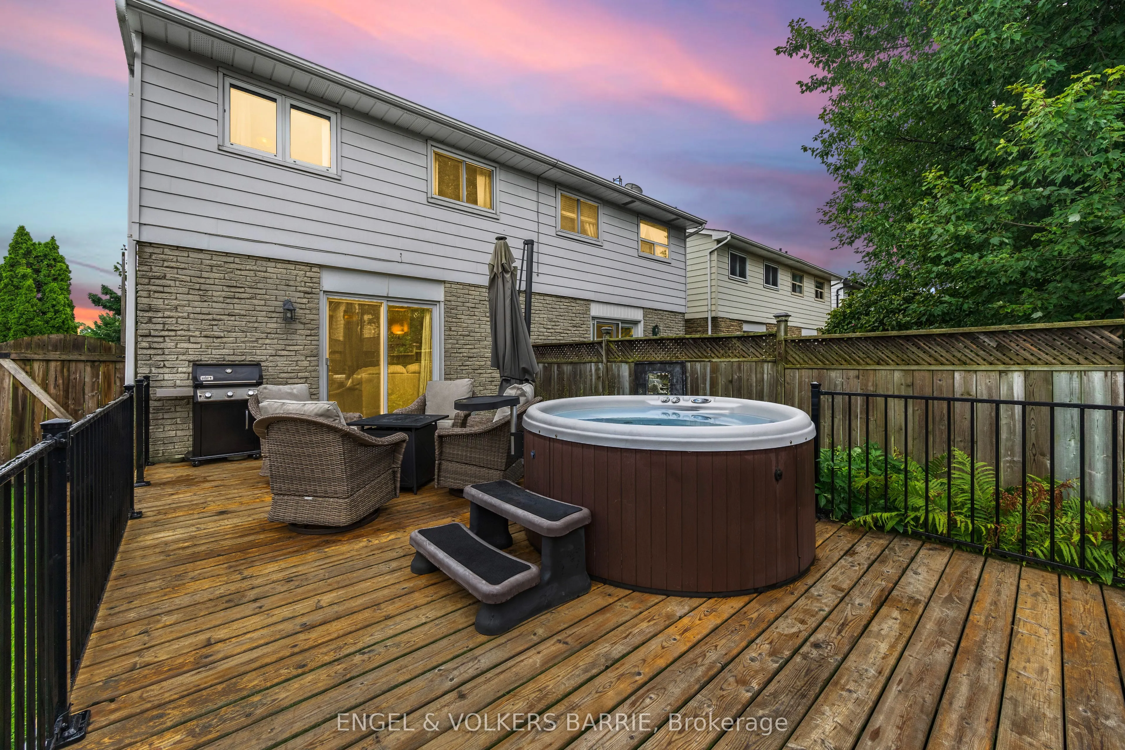 1 Aspen Court