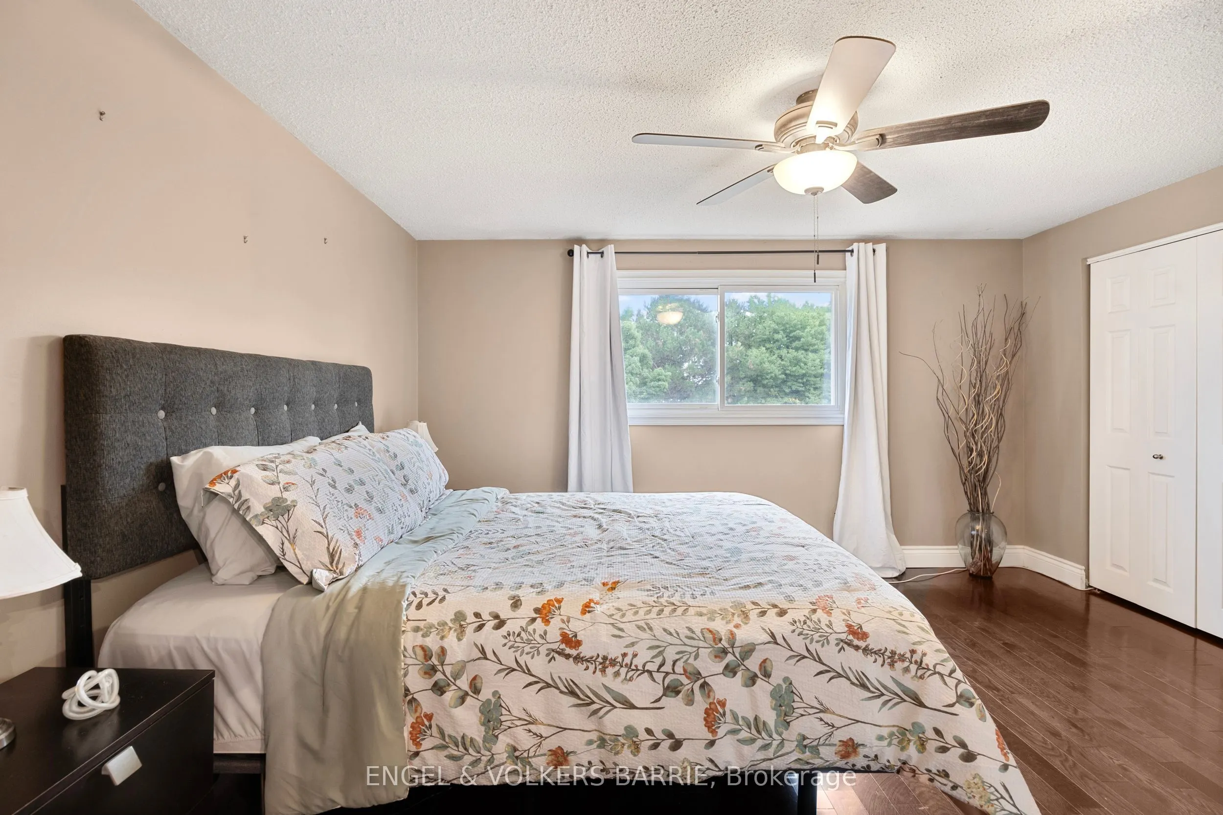 1 Aspen Court