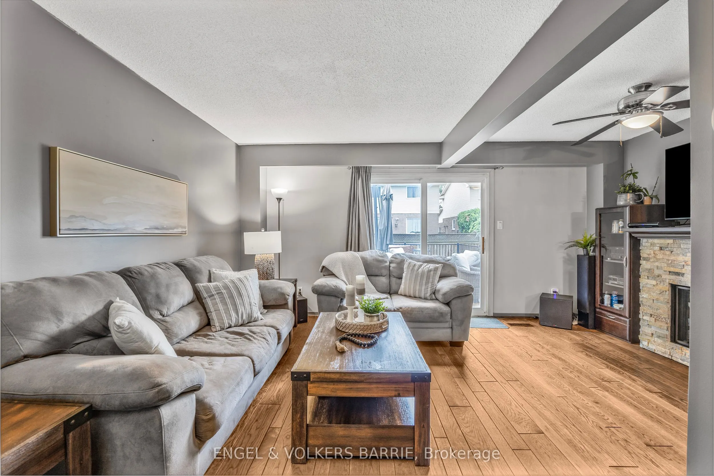 1 Aspen Court