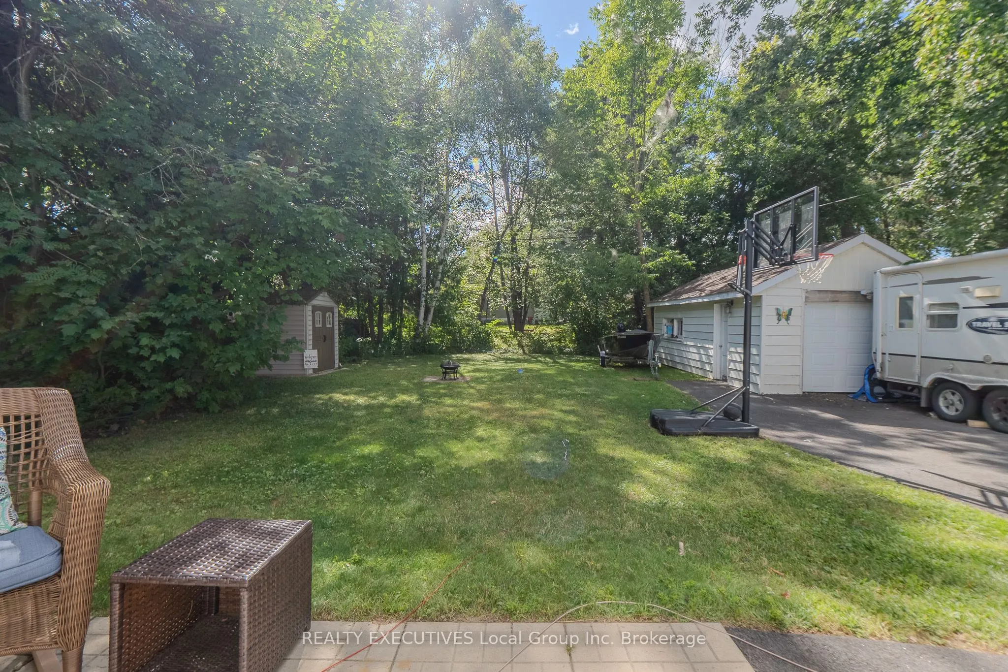 271 Lakeside Drive