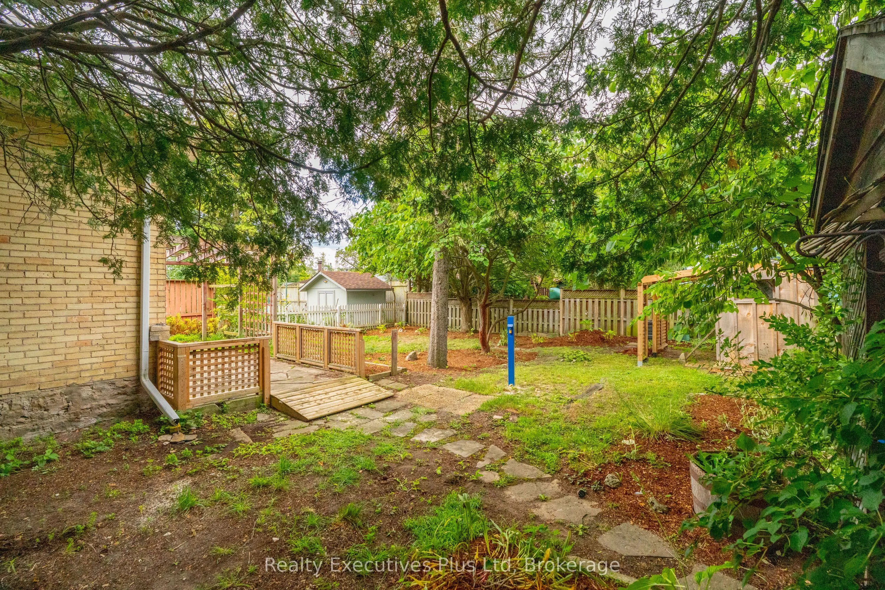 61 Hearn Avenue