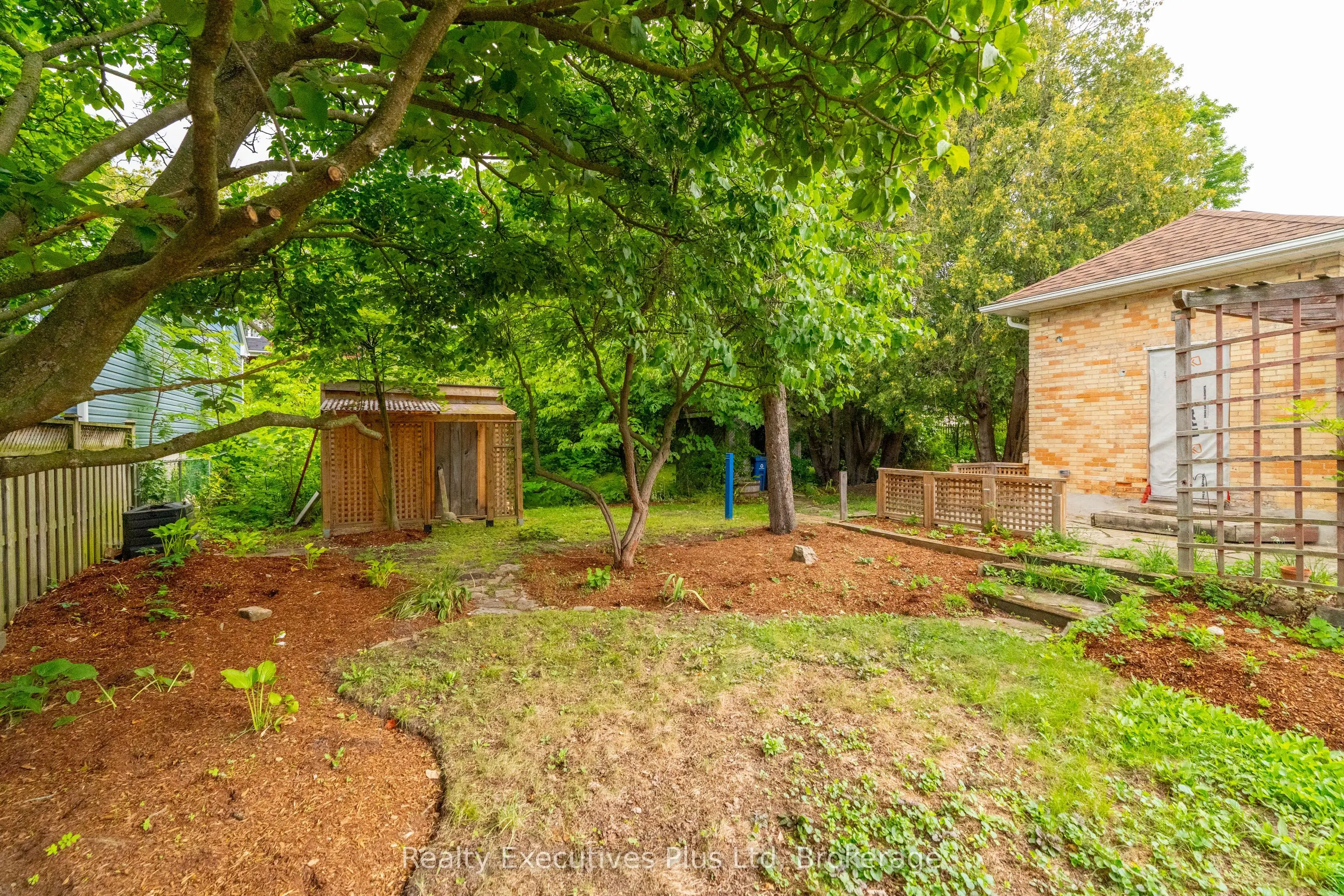61 Hearn Avenue