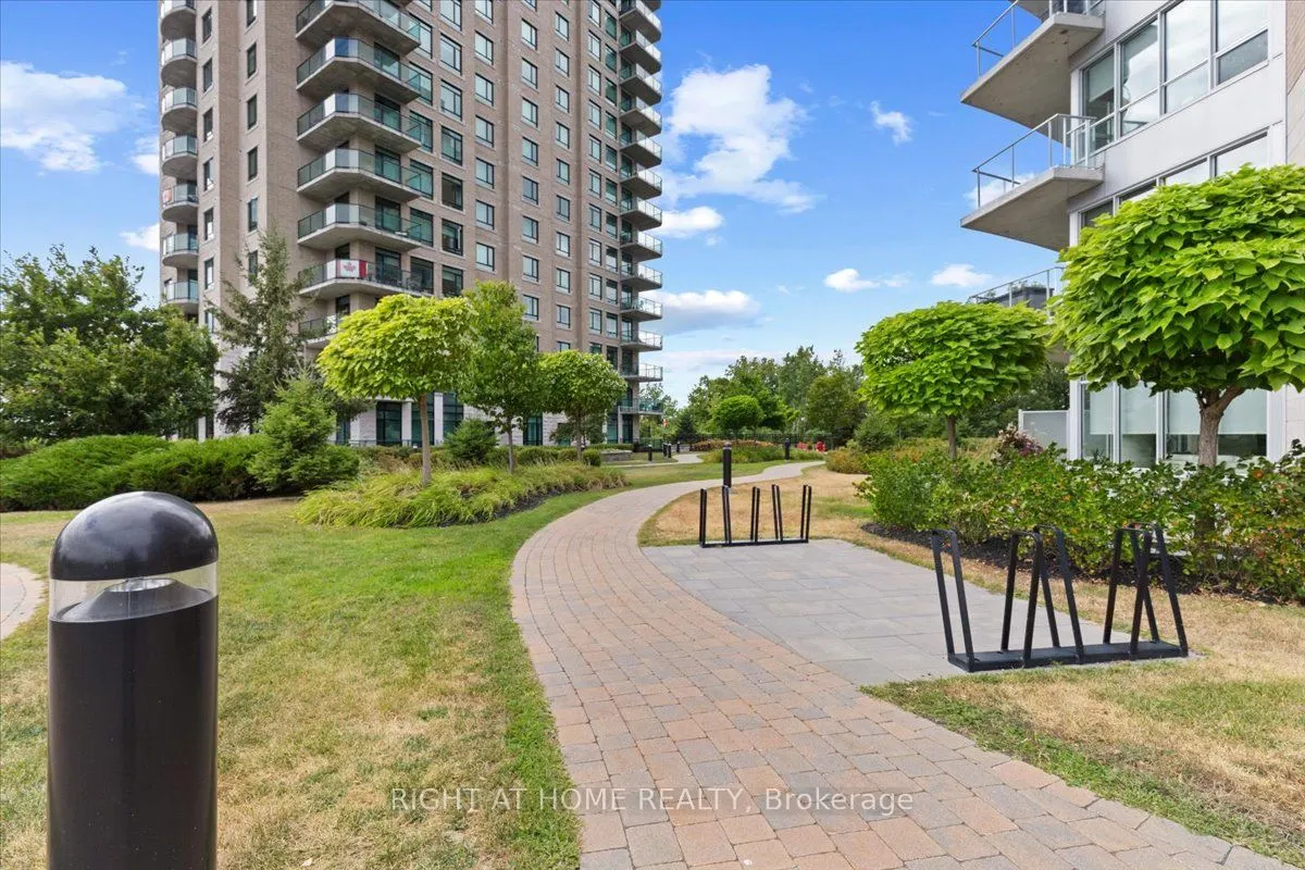 200 Inlet Private, #907