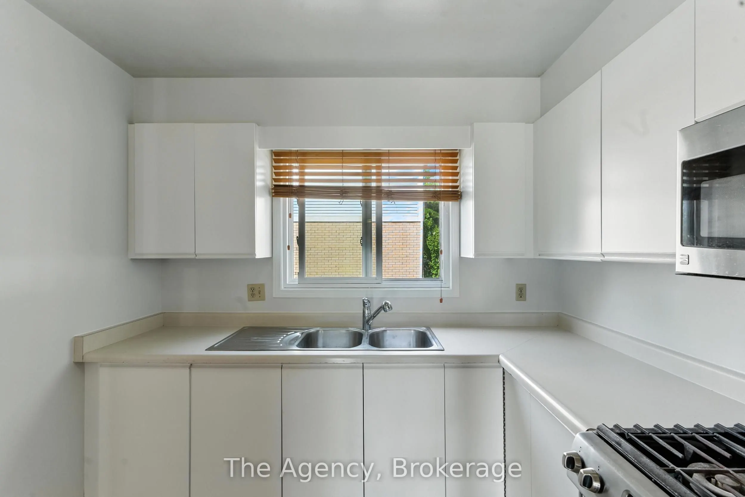 65 Dorchester Boulevard, #44