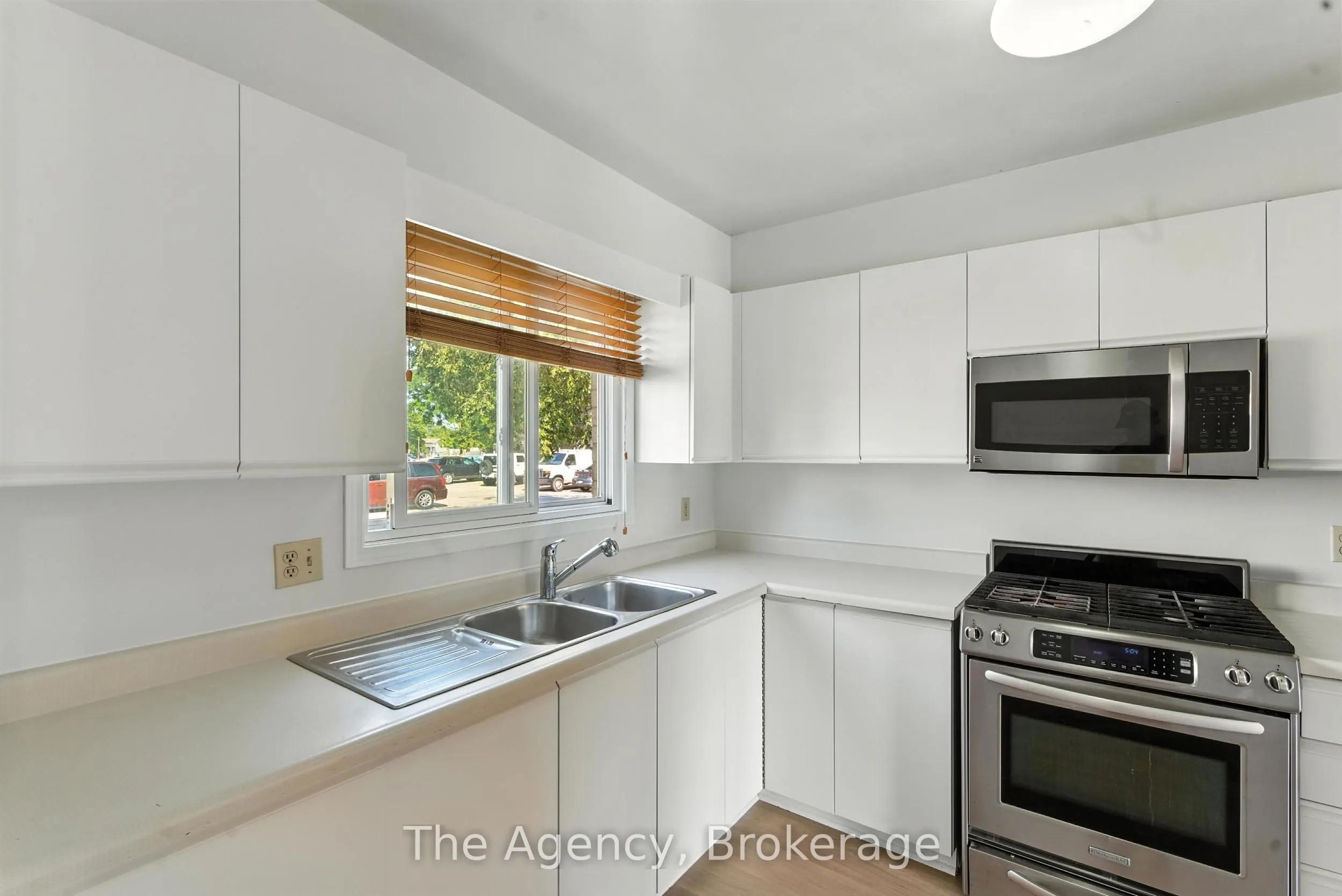 65 Dorchester Boulevard, #44