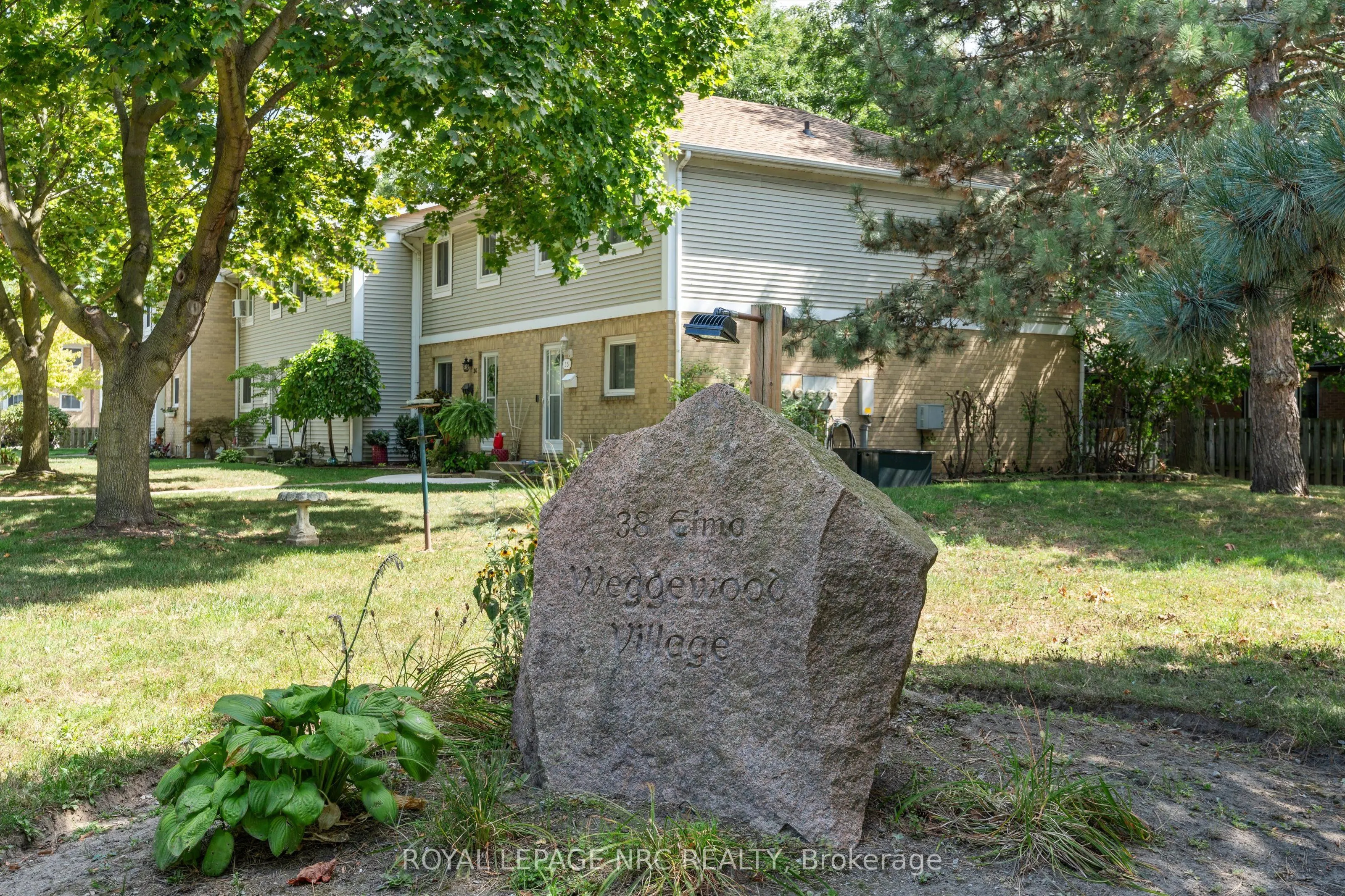 38 Elma Street, #9