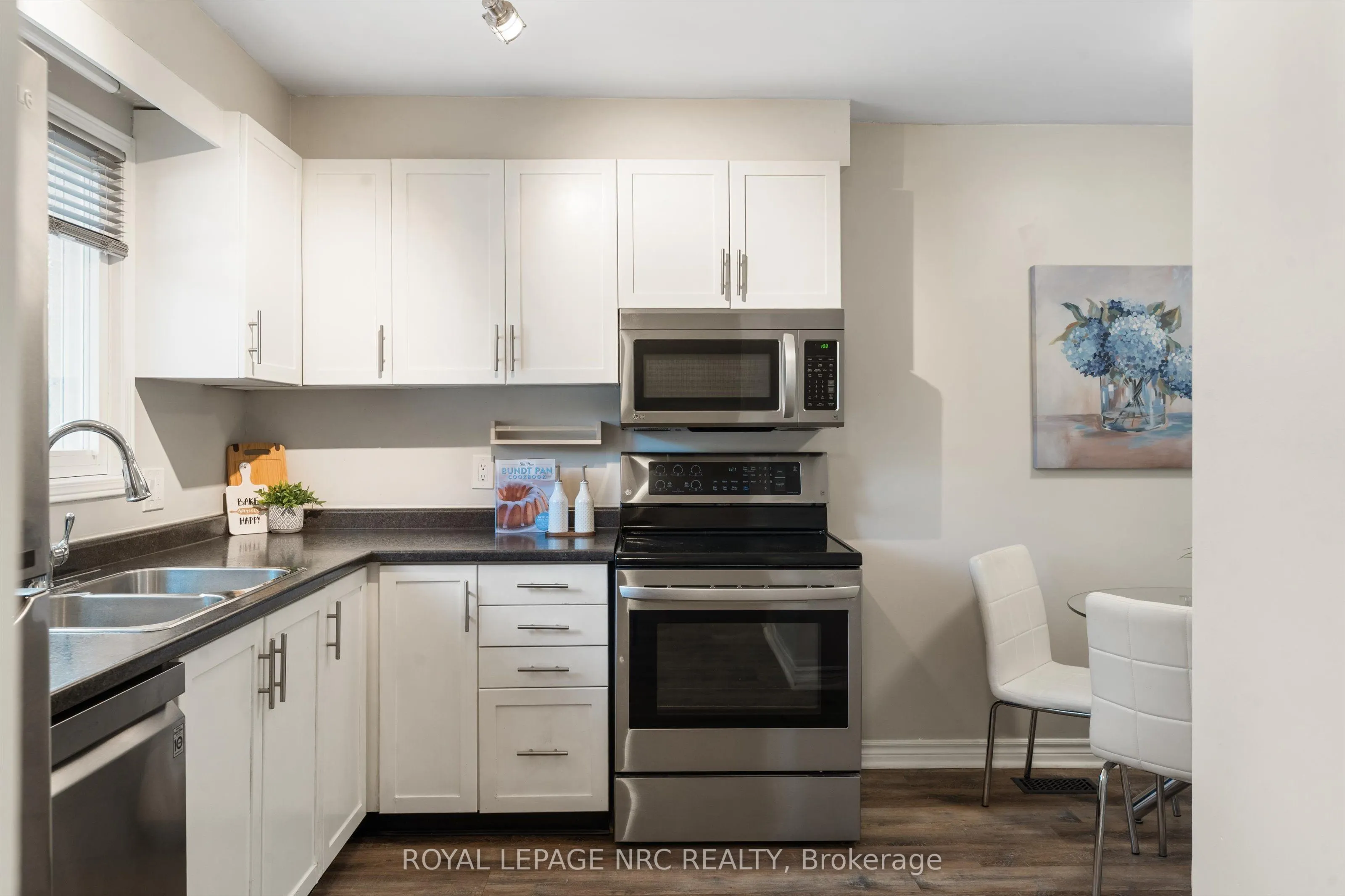 38 Elma Street, #9