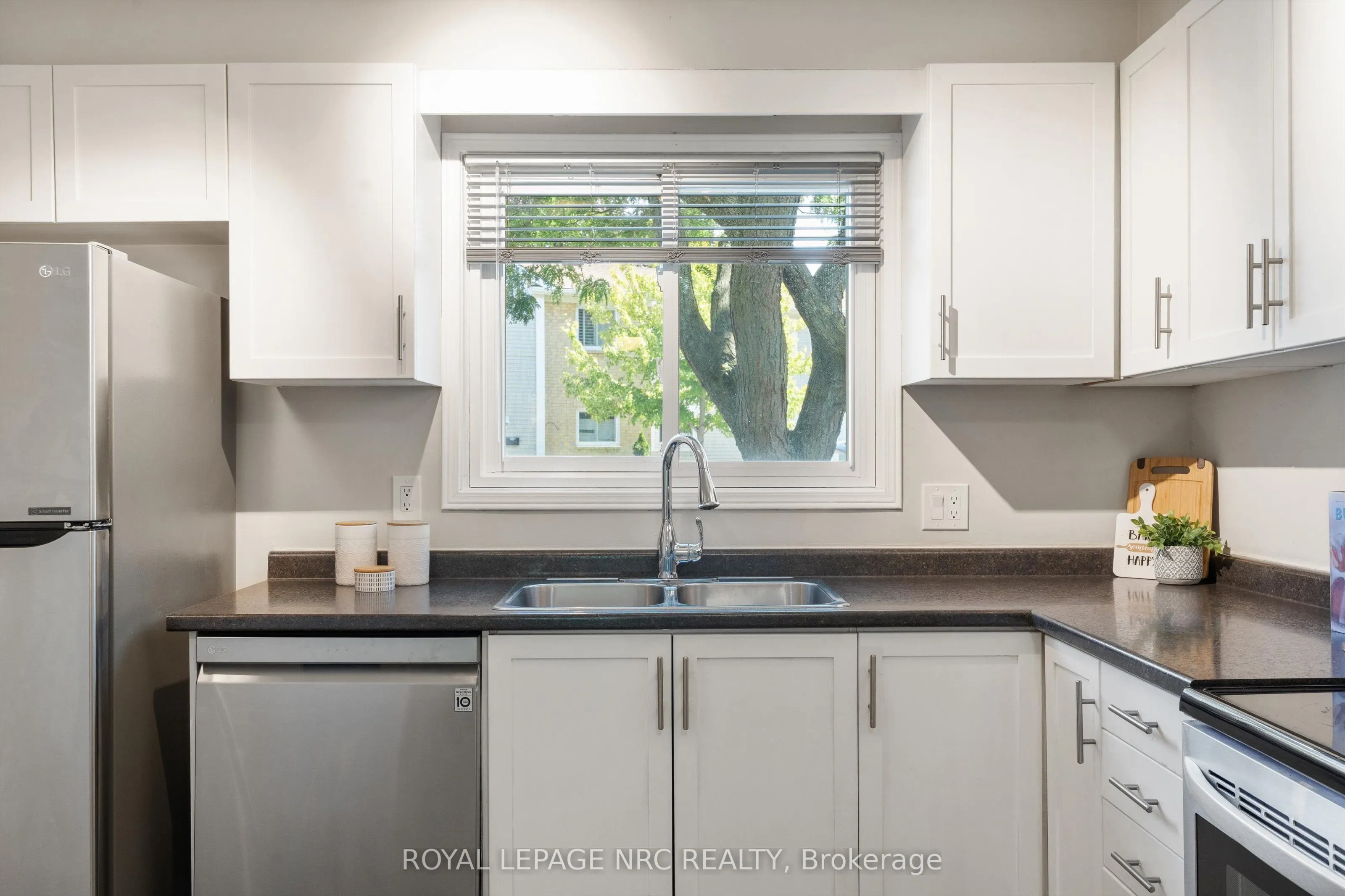 38 Elma Street, #9