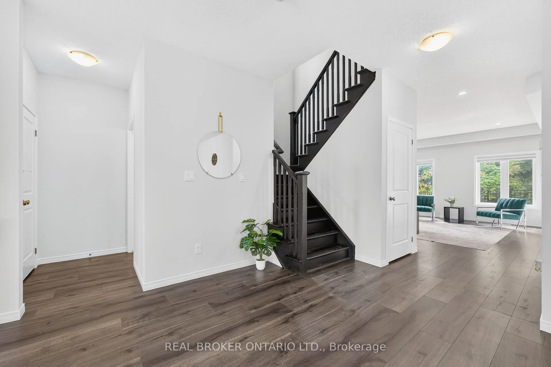 326 Moorlands Crescent